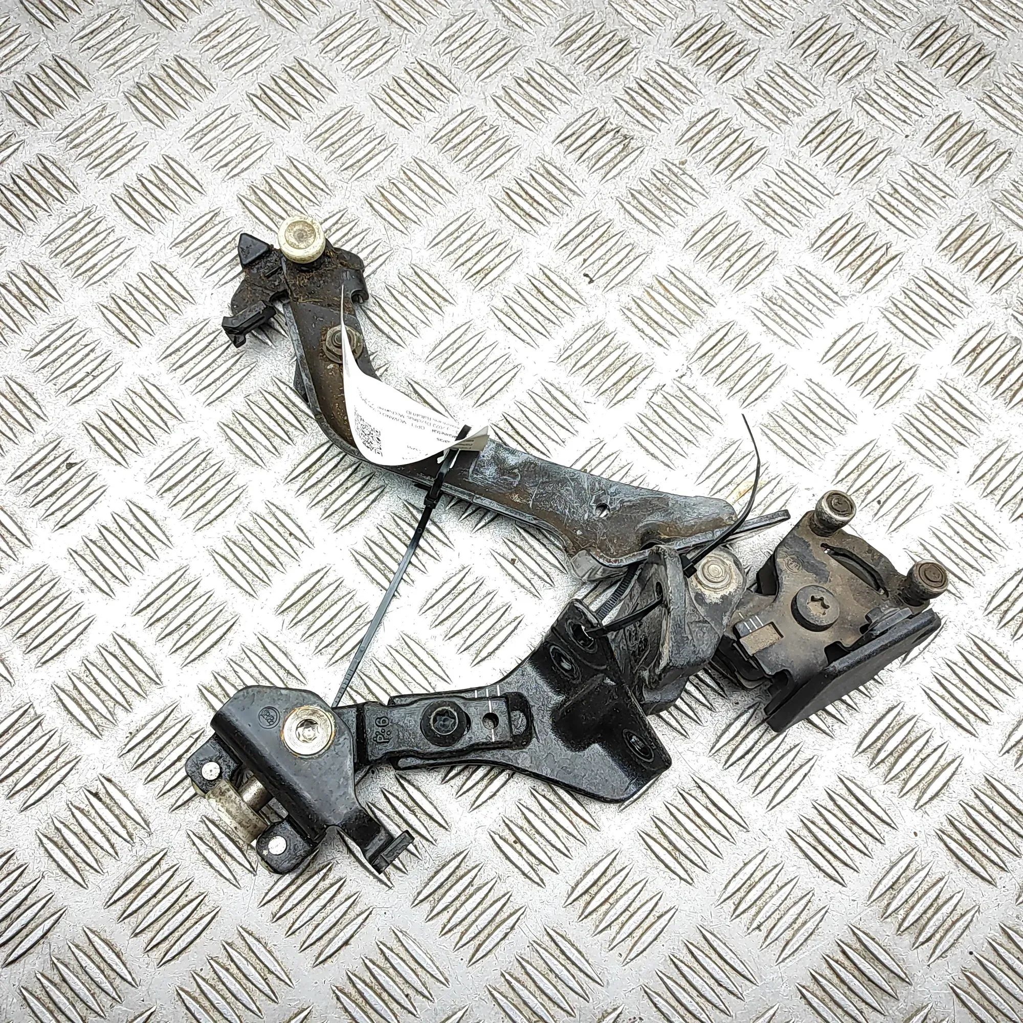 Opel Movano (C) Middle sliding-door hinge