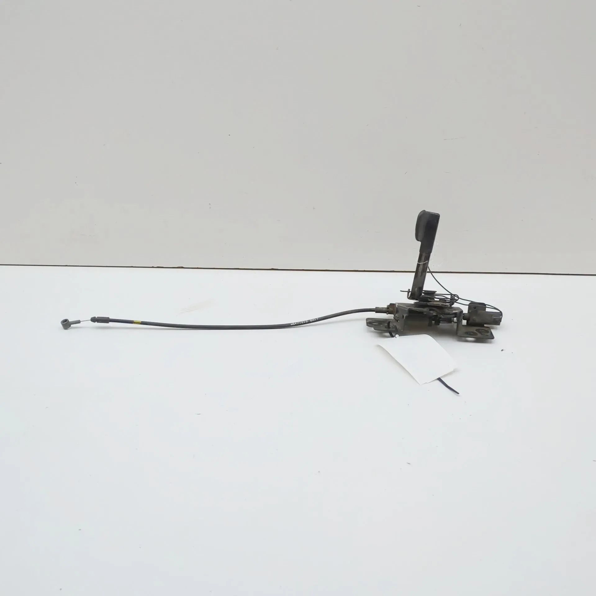 Kia Sportage konepellin lukitus Bonnet lock — KIA SPORTAGE (V NQ5) (2021-...) —...