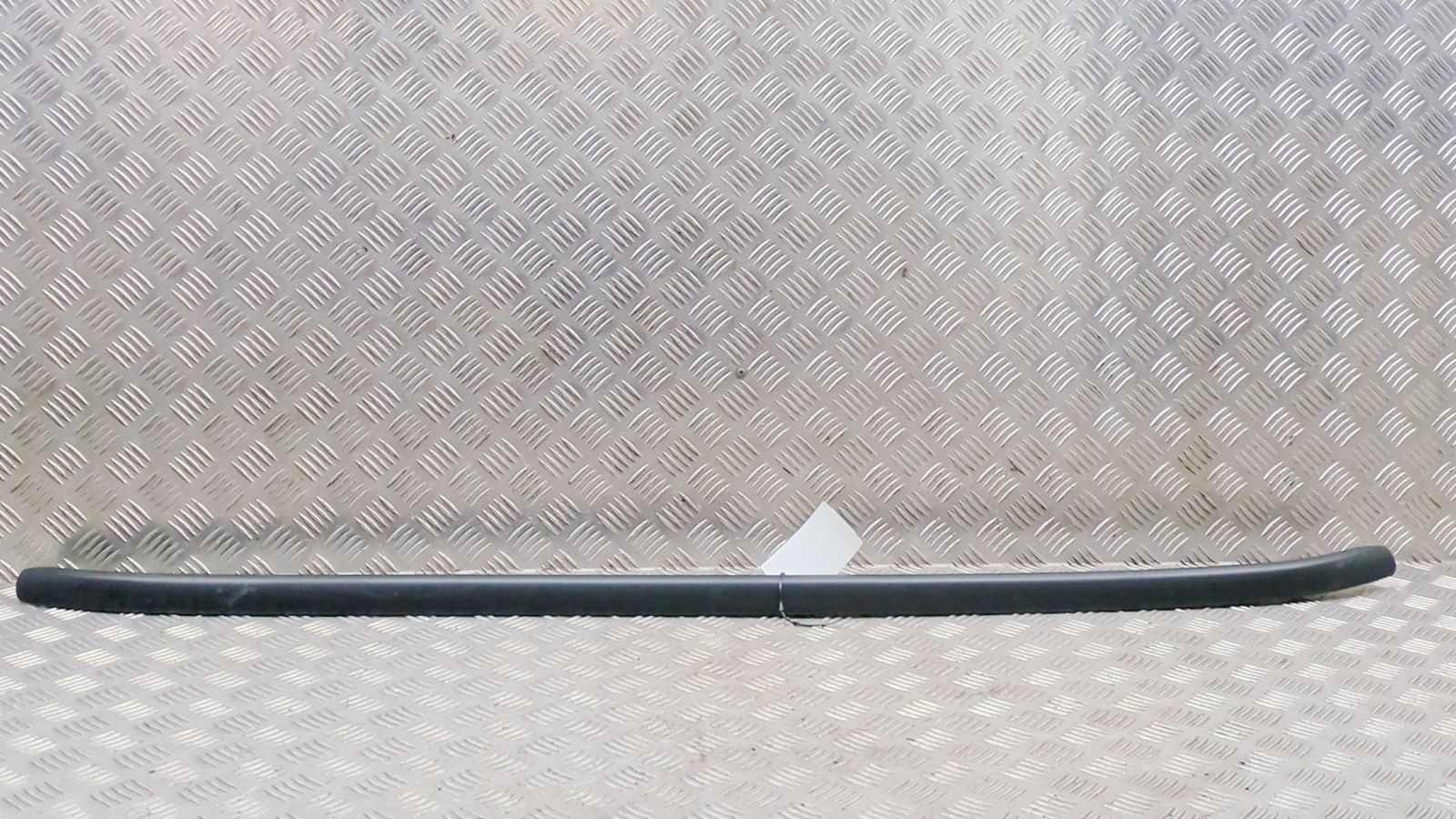 Audi Q3 (F3) Left Side Roof Rail Left Side Roof Rail — AUDI Q3 (F3) (2018-...) —...