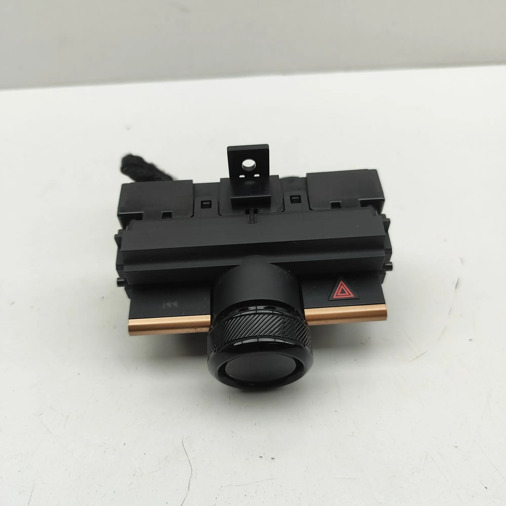 Nissan Ariya Audio player buttons