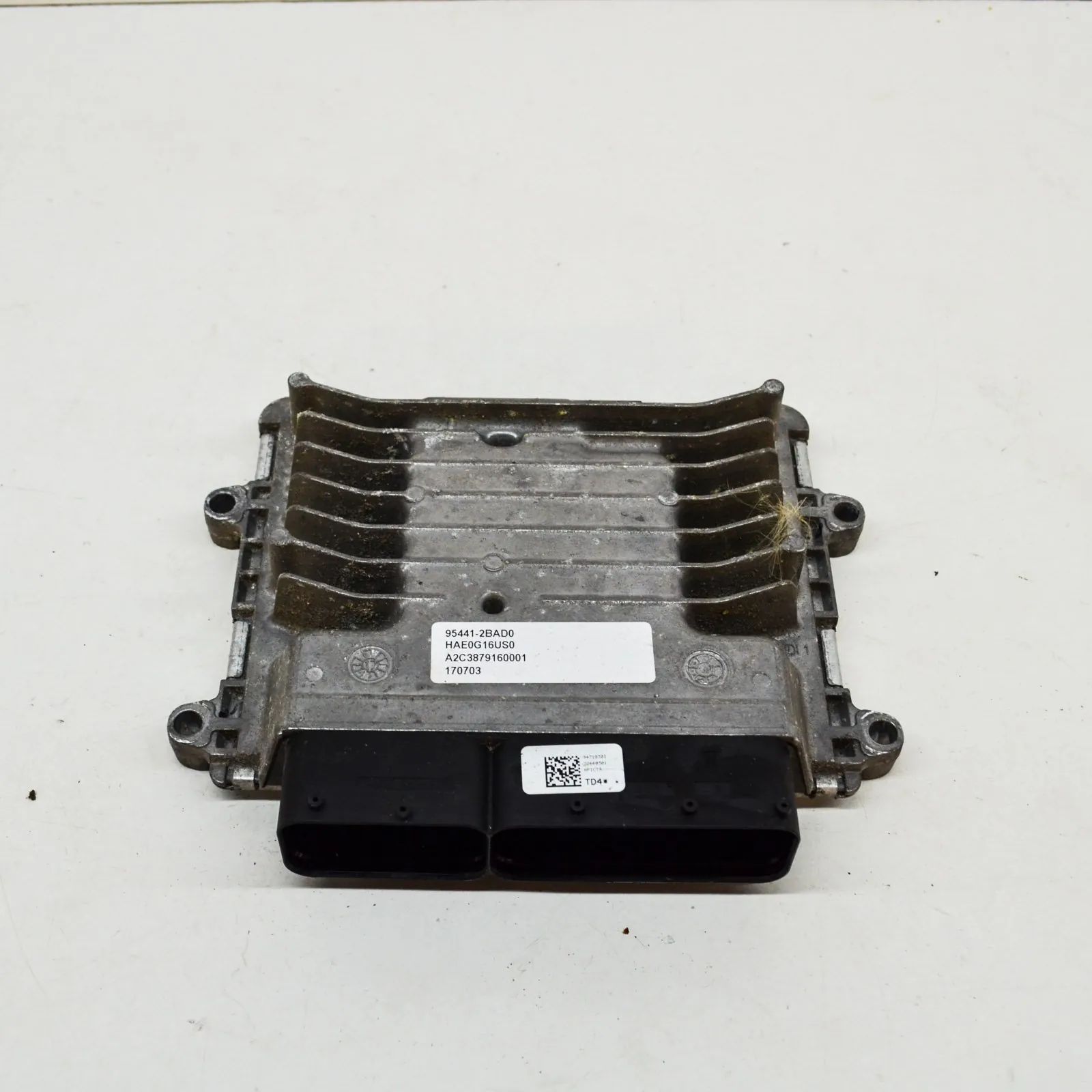 Hyundai Ioniq Engine Control Unit Engine Control Unit — HYUNDAI IONIQ (AE) (2016-...