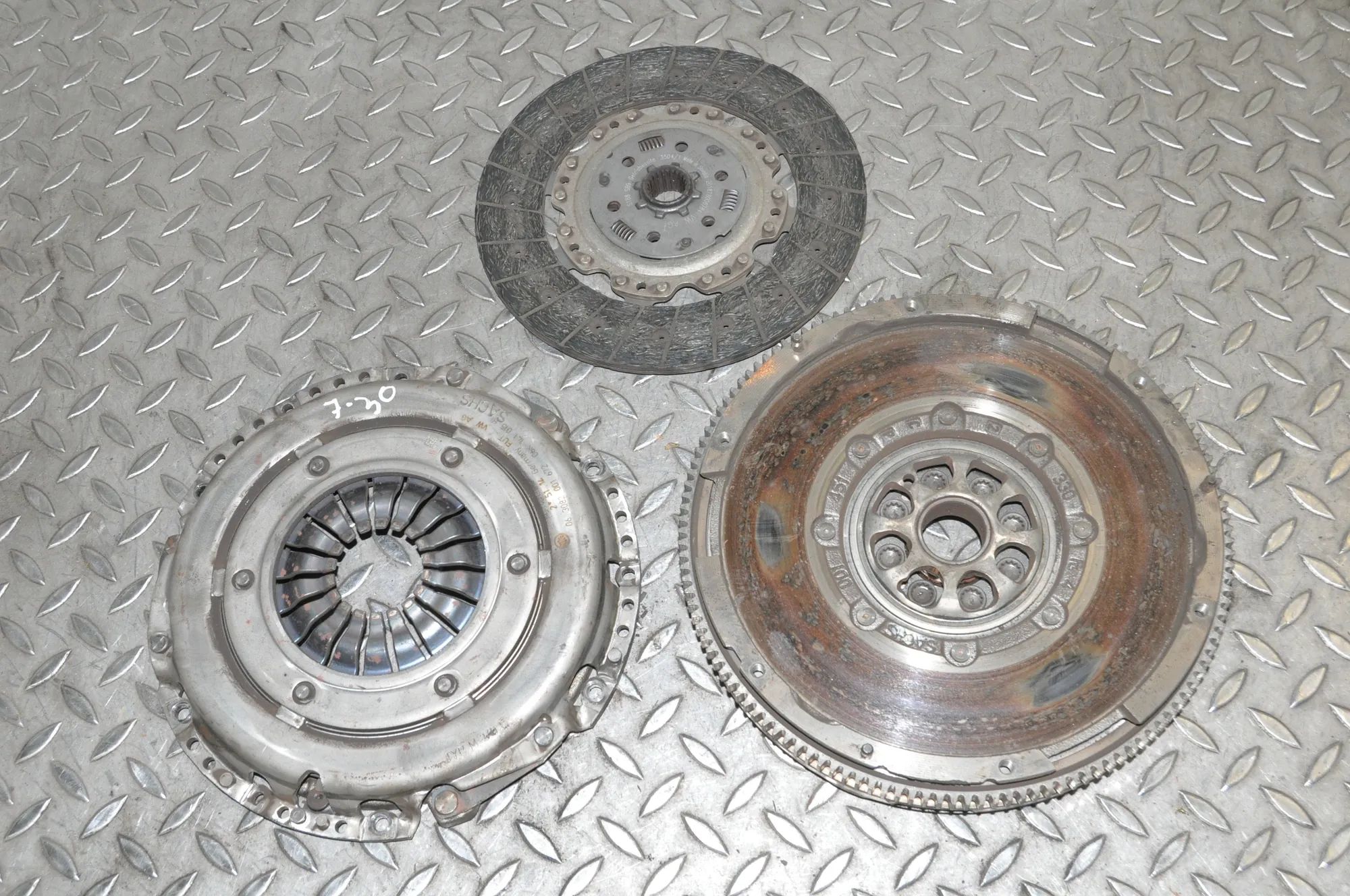 Audi A1 (8X) clutch kit Clutch kit — AUDI A1 (Sportback 8XA, 8XF) (2011...