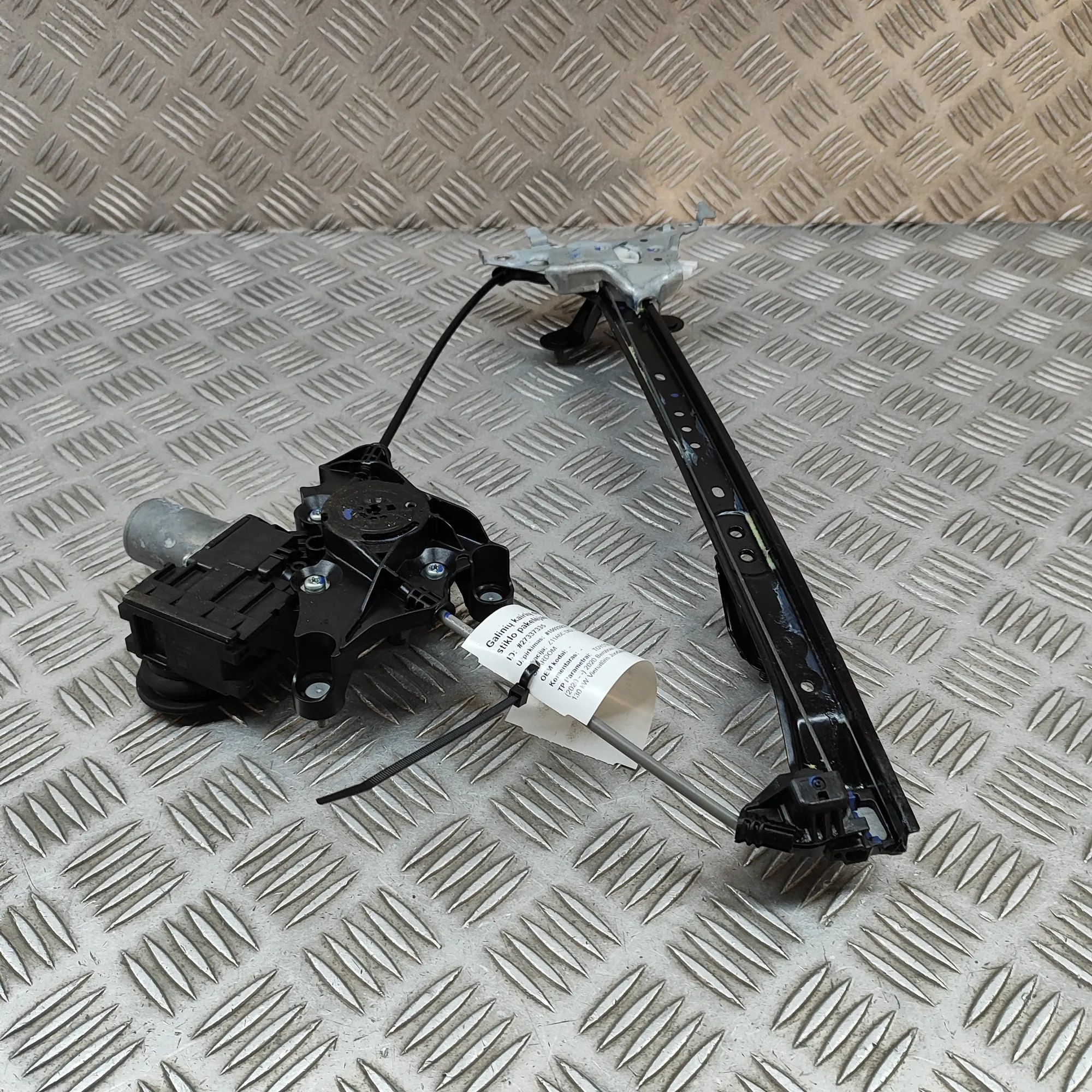 Toyota Sienna Rear Left Door Window Regulator Rear Left Door Window Regulator — TOYOTA SIENNA...