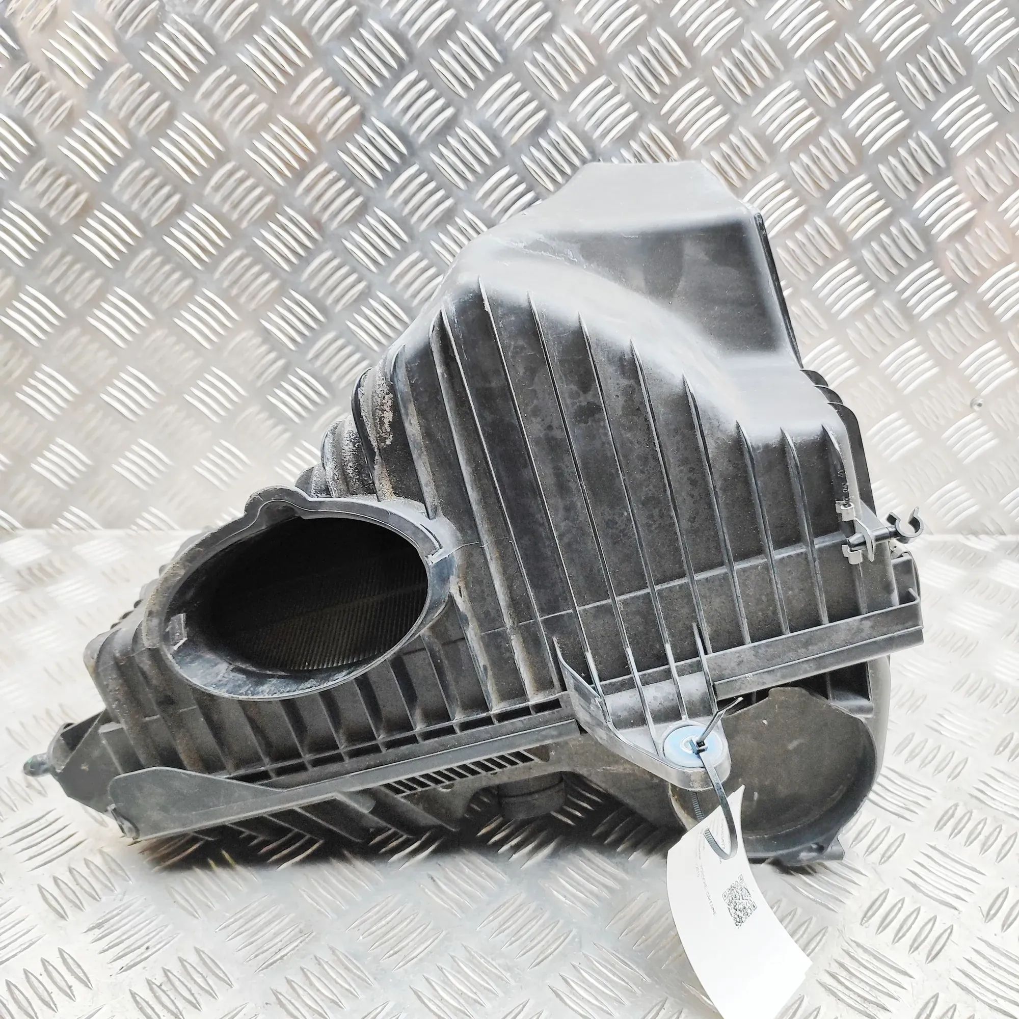 Porsche Cayenne Воздухоочиститель  Air Filter Box — PORSCHE CAYENNE (92A) (2010-.....