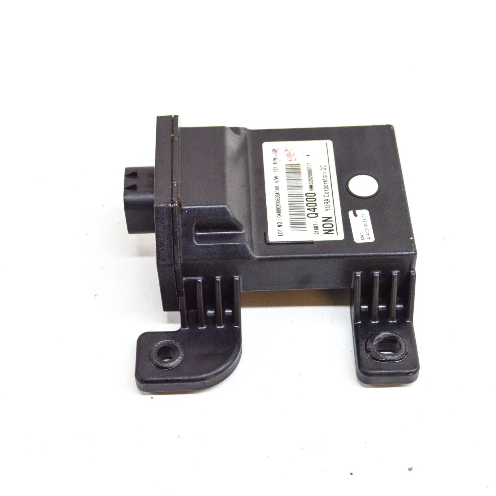 Kia Niro Power Distribution Unit Power distribution unit — KIA NIRO (2016-...) —...