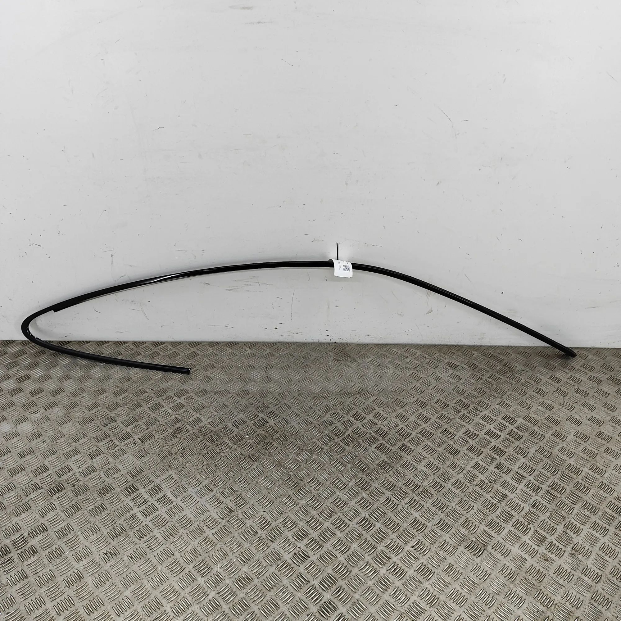Jaguar XK Right Side Roof Strip Trim