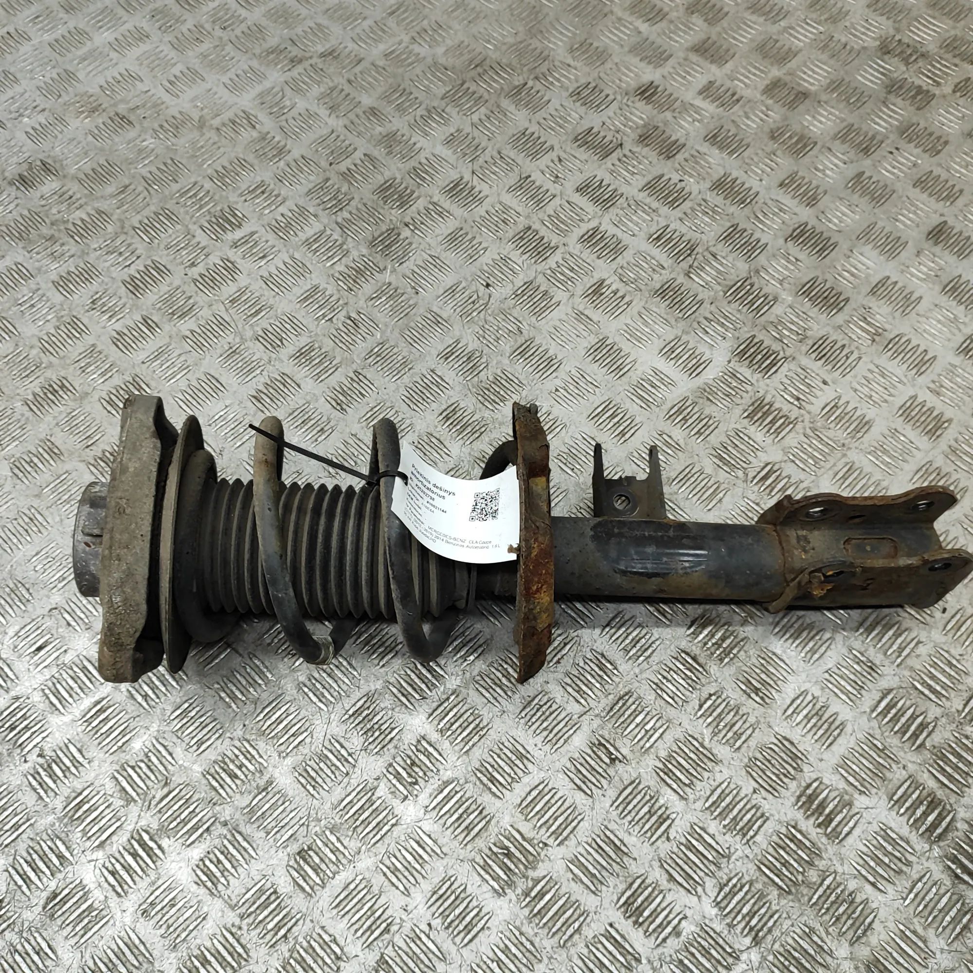 Mercedes-Benz CLA (C117) Shock absorber — front right Shock absorber — front right — MERCEDES BENZ CL...