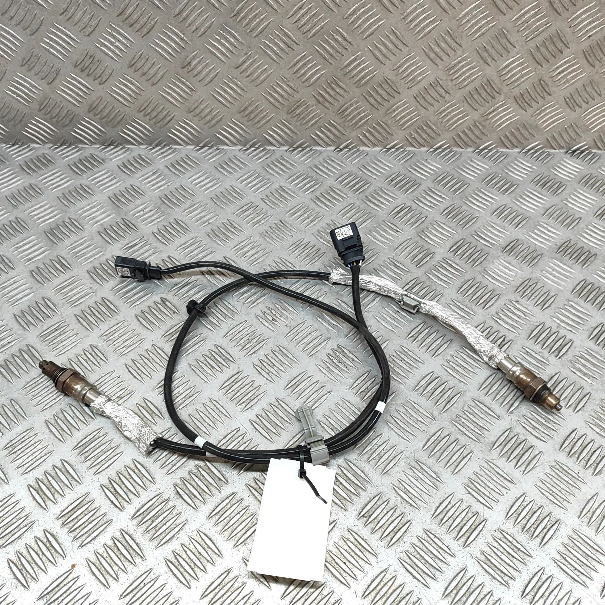 Skoda Octavia Lambda Oxygen Sensor Lambda Oxygen Sensor — SKODA OCTAVIA (IV Combi ...
