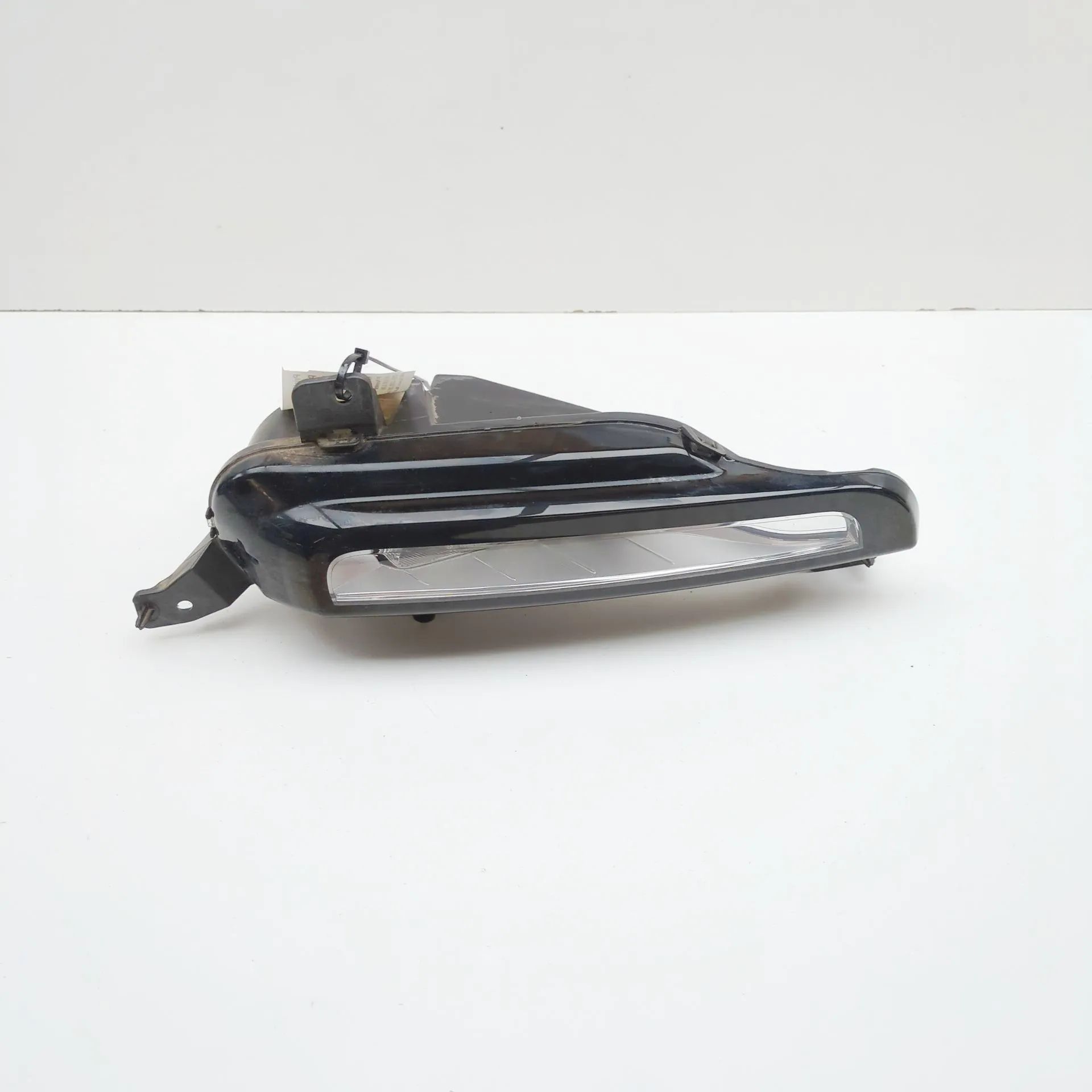 Land Rover Range Rover Evoque Front Right Fog Light Front Right Fog Light — LAND ROVER RANGE ROVER ...