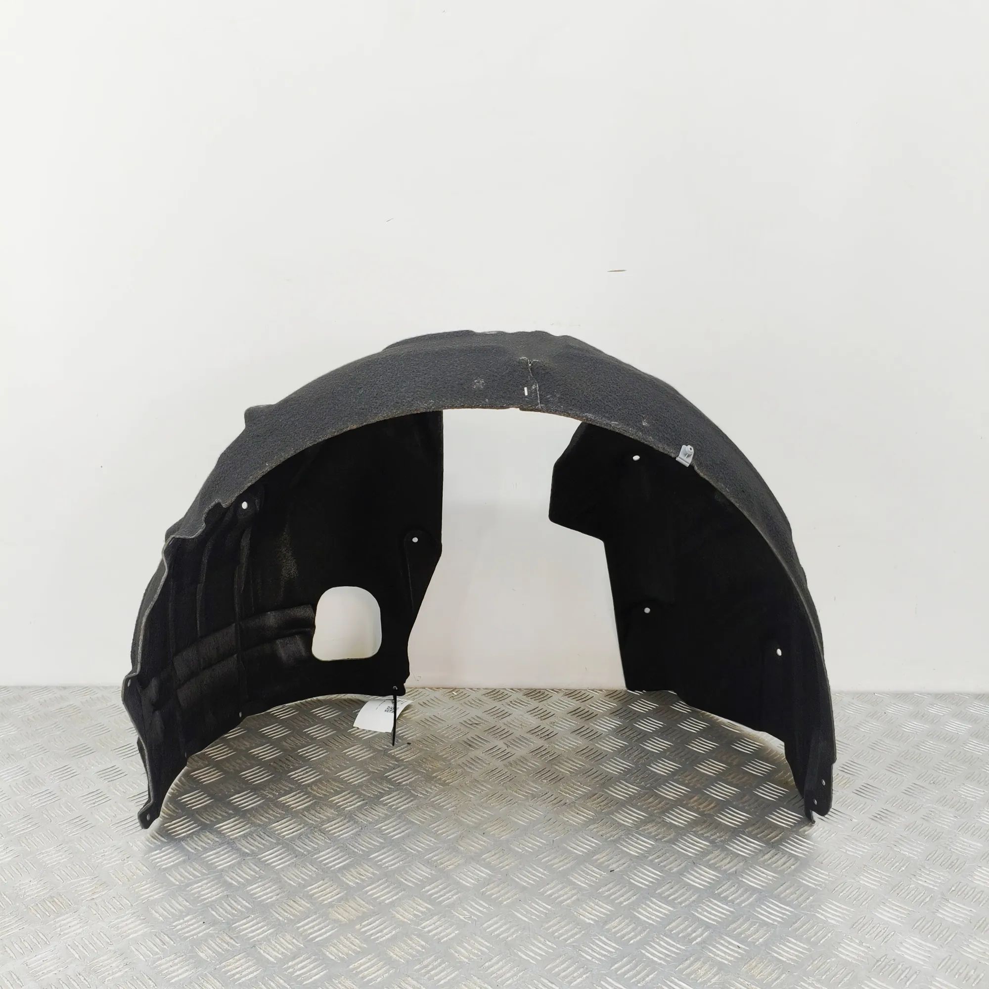 Audi TT (8J) Front Left Arch Liner Front Left Arch Liner — AUDI TT (FV3) (2014-......