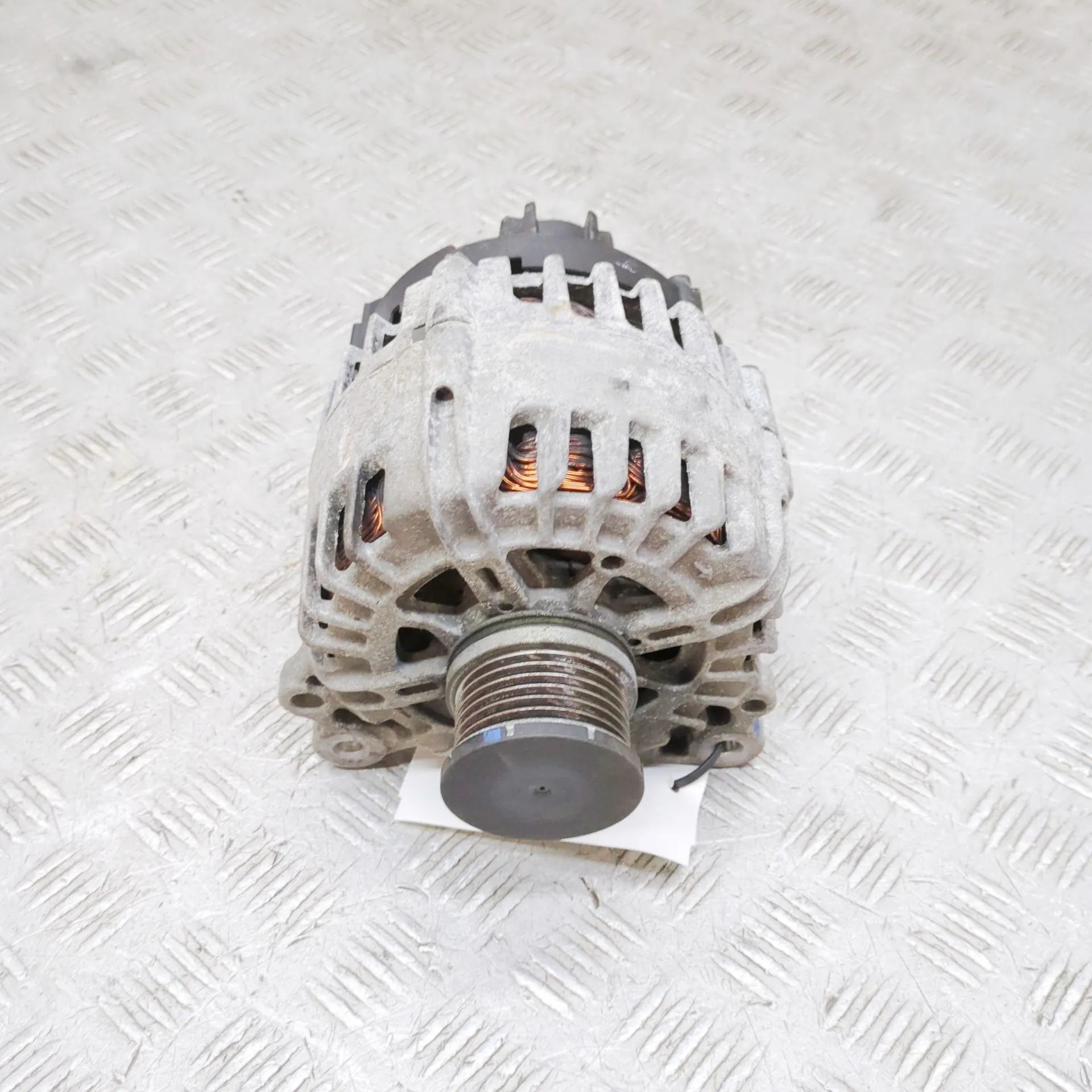 Volkswagen Caddy (2K) Alternator Alternator — VW CADDY (IV Van SAA, SAH) (2015-....