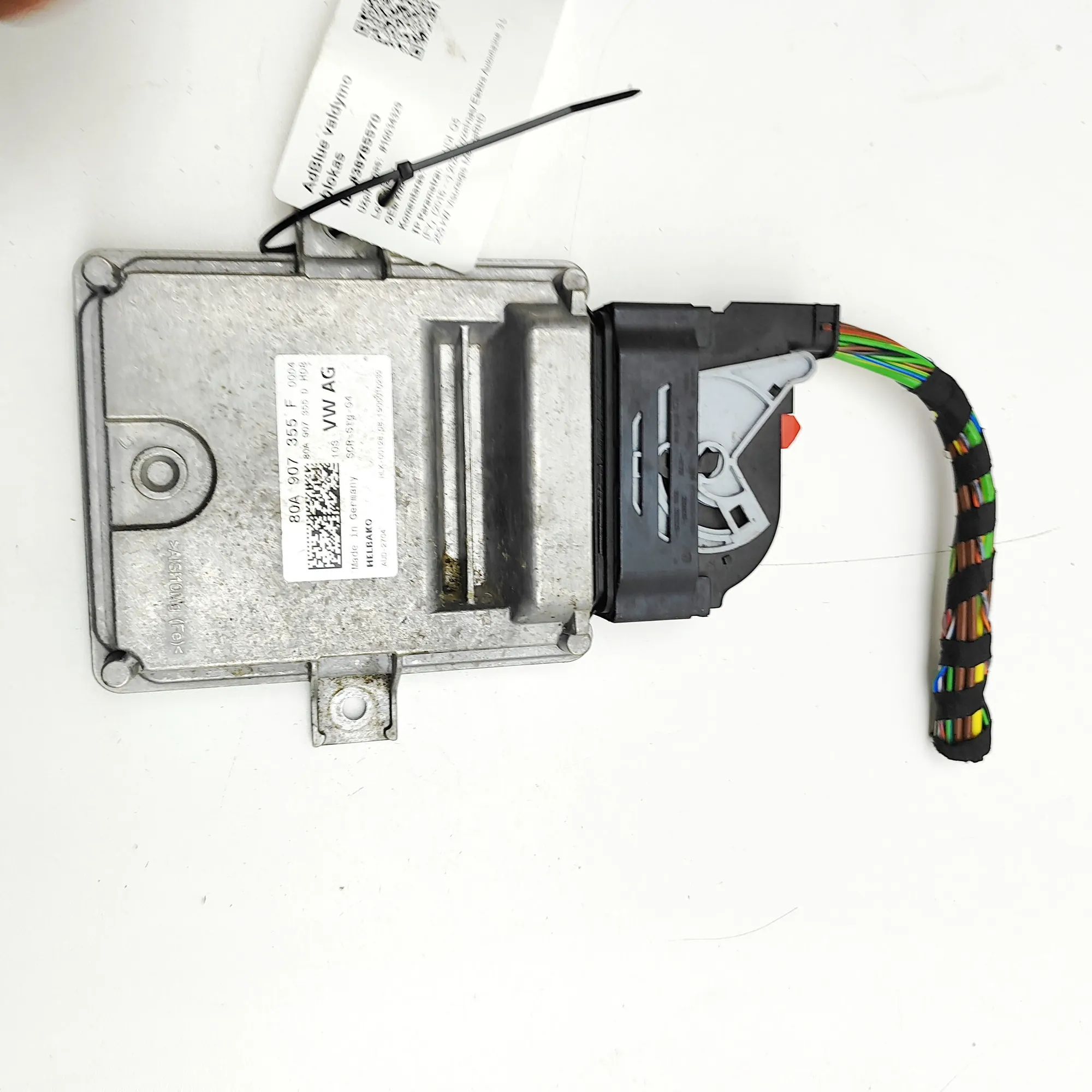 Audi Q5 (FY) AdBlue control unit AdBlue control unit — AUDI Q5 (FY) (2016-...) —...