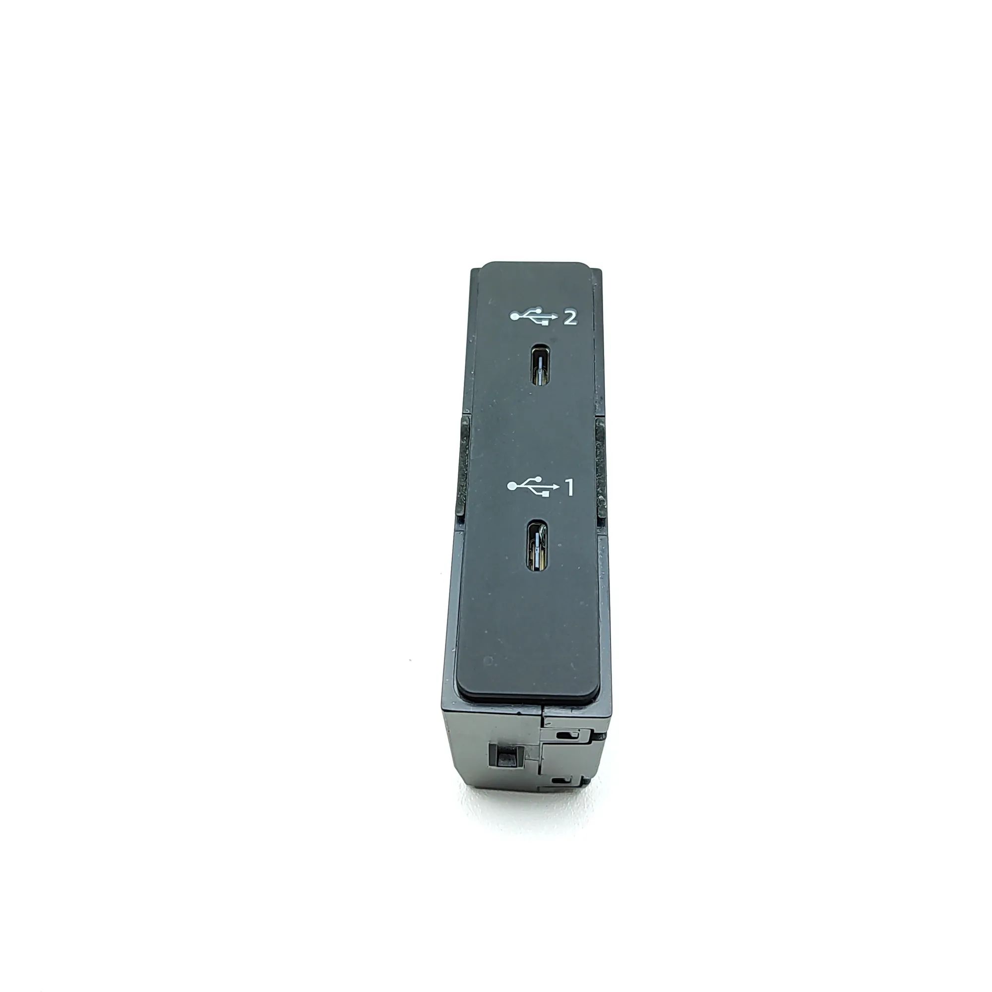 Audi Q3 (F3) USB USB — AUDI Q3 (F3) (2018-...) — 83A035736A

Par...