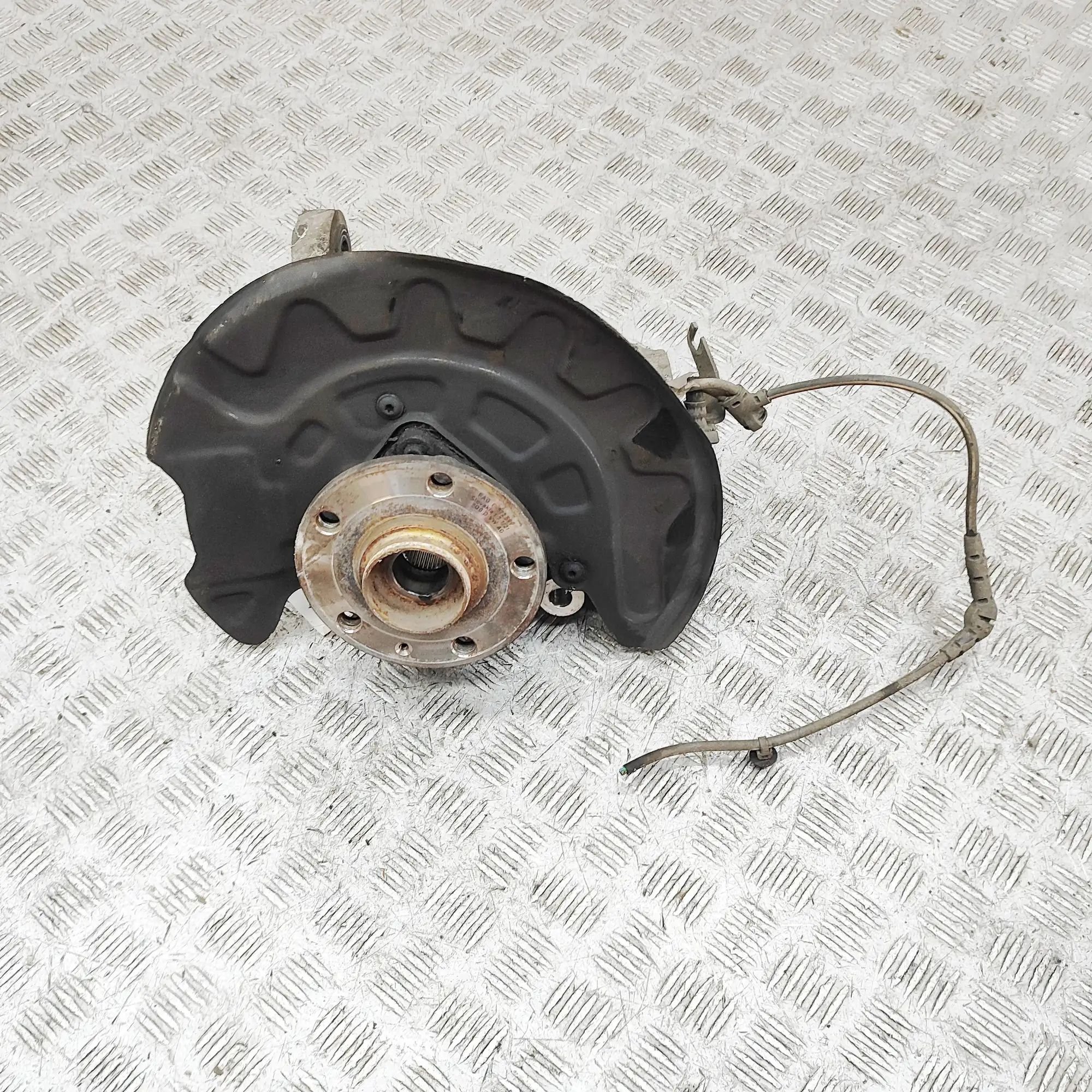Front Right Wheel Hub Brand/Model: SKODA SUPERB
Year: 2021
Engine: 2....