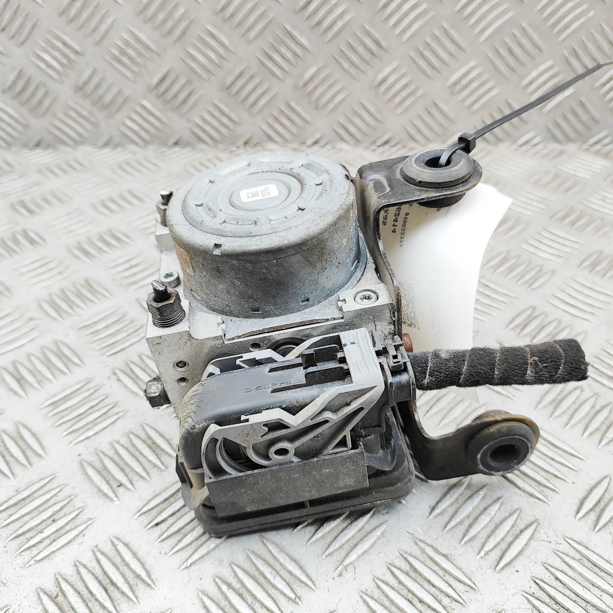 Alfa-Romeo Giulietta (940) ABS hydraulic pump