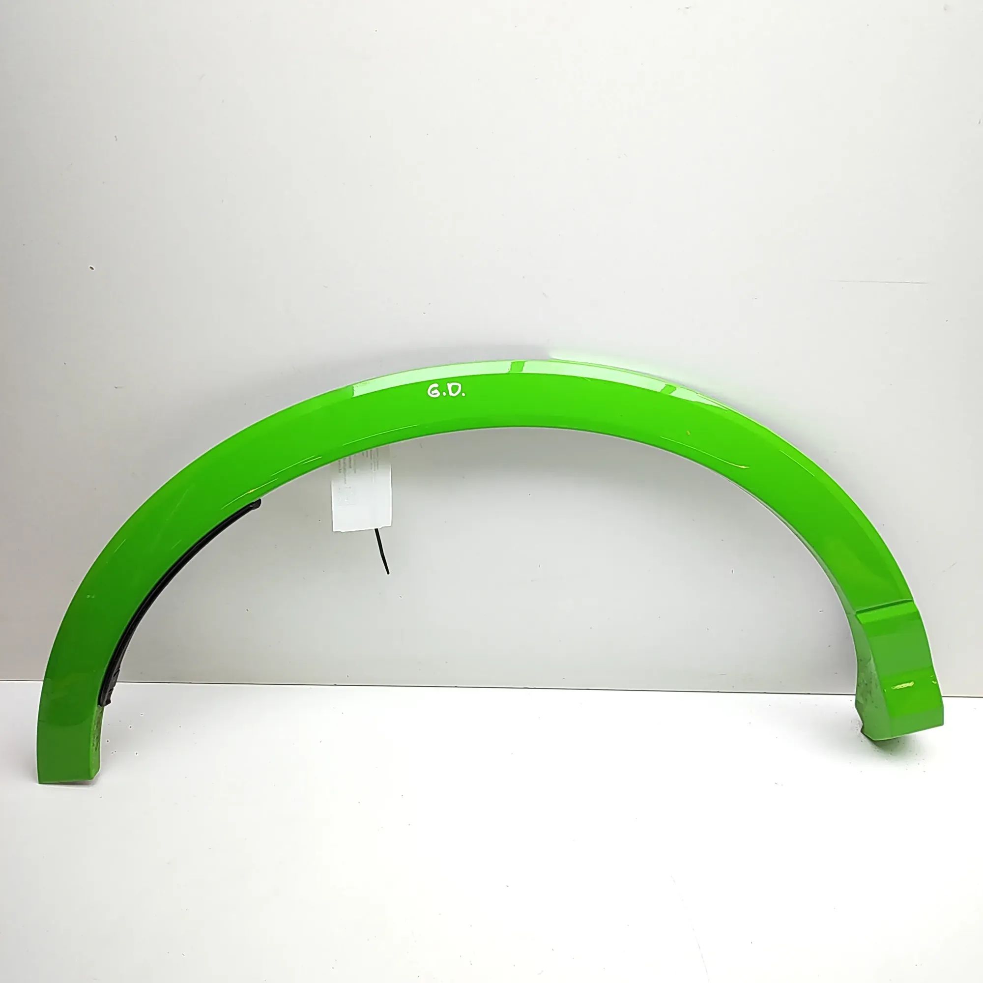 Audi Q3 (F3) Wheel arch trim — rear right Wheel arch trim — rear right — AUDI Q3 (Sportba...
