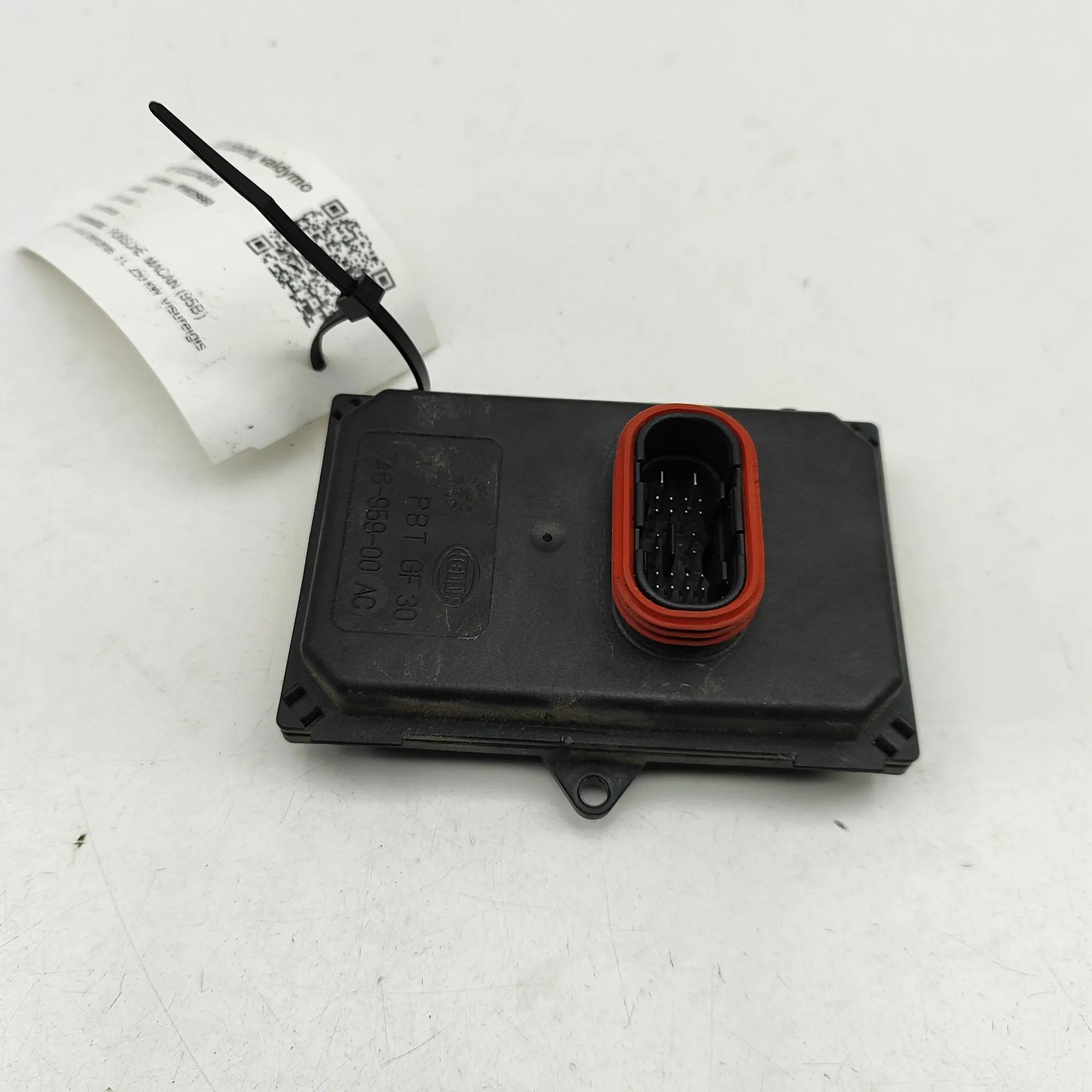 Porsche Macan LED Lights Control Unit LED Lights Control Unit — PORSCHE MACAN (95B) (...