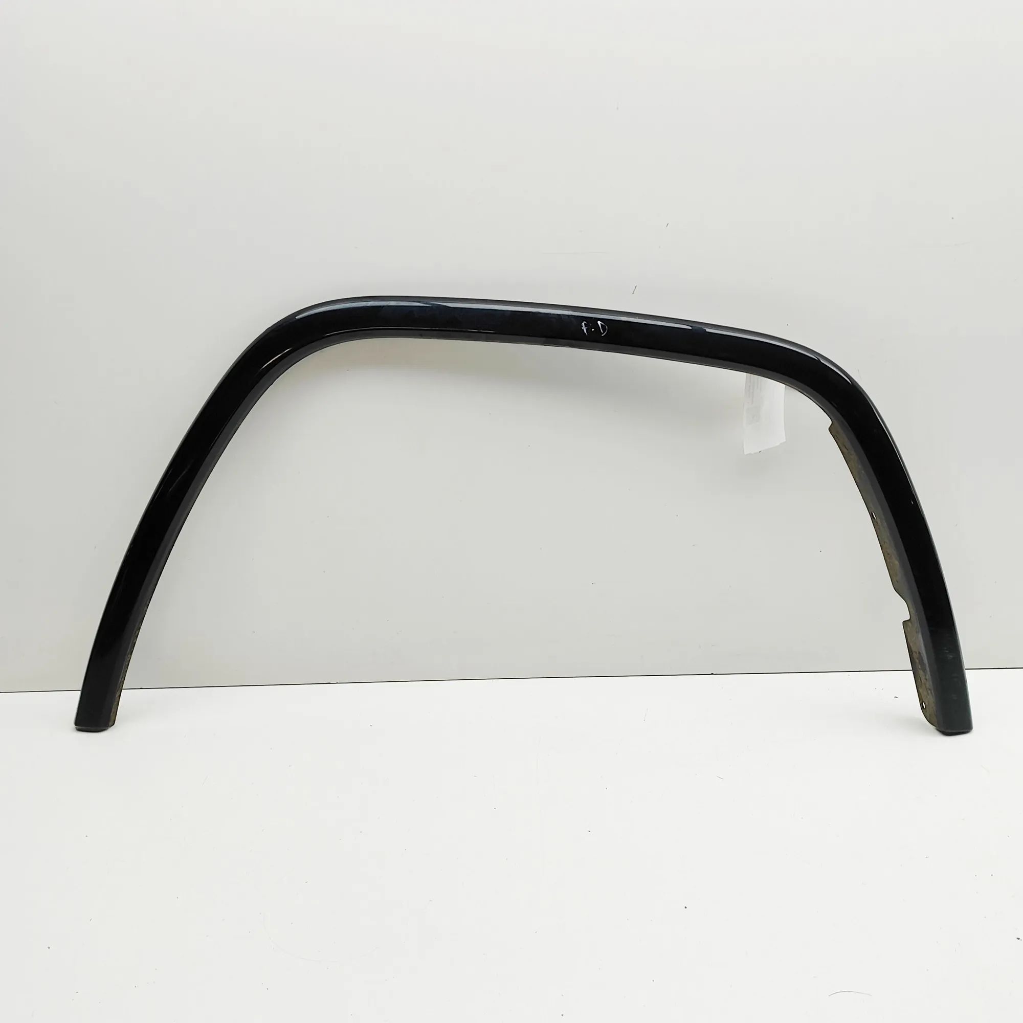 Jeep Grand Cherokee (WK) Wheel arch trim — front right Wheel arch trim — front right — JEEP GRAND CHER...