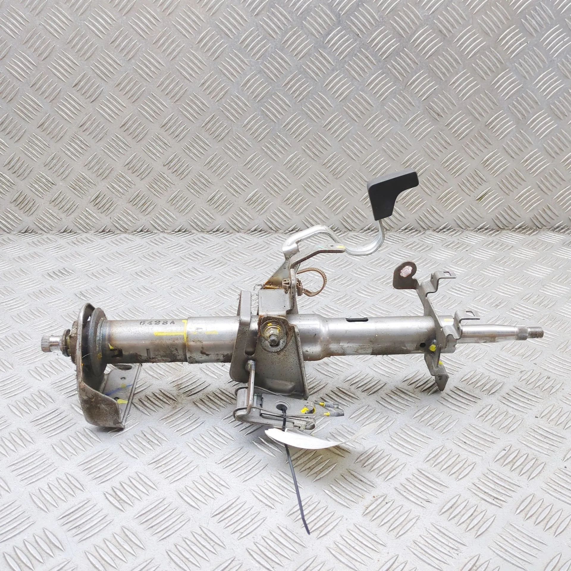Isuzu D-Max Steering Column Mechanism Steering Column Mechanism — ISUZU D-MAX (II TFR...