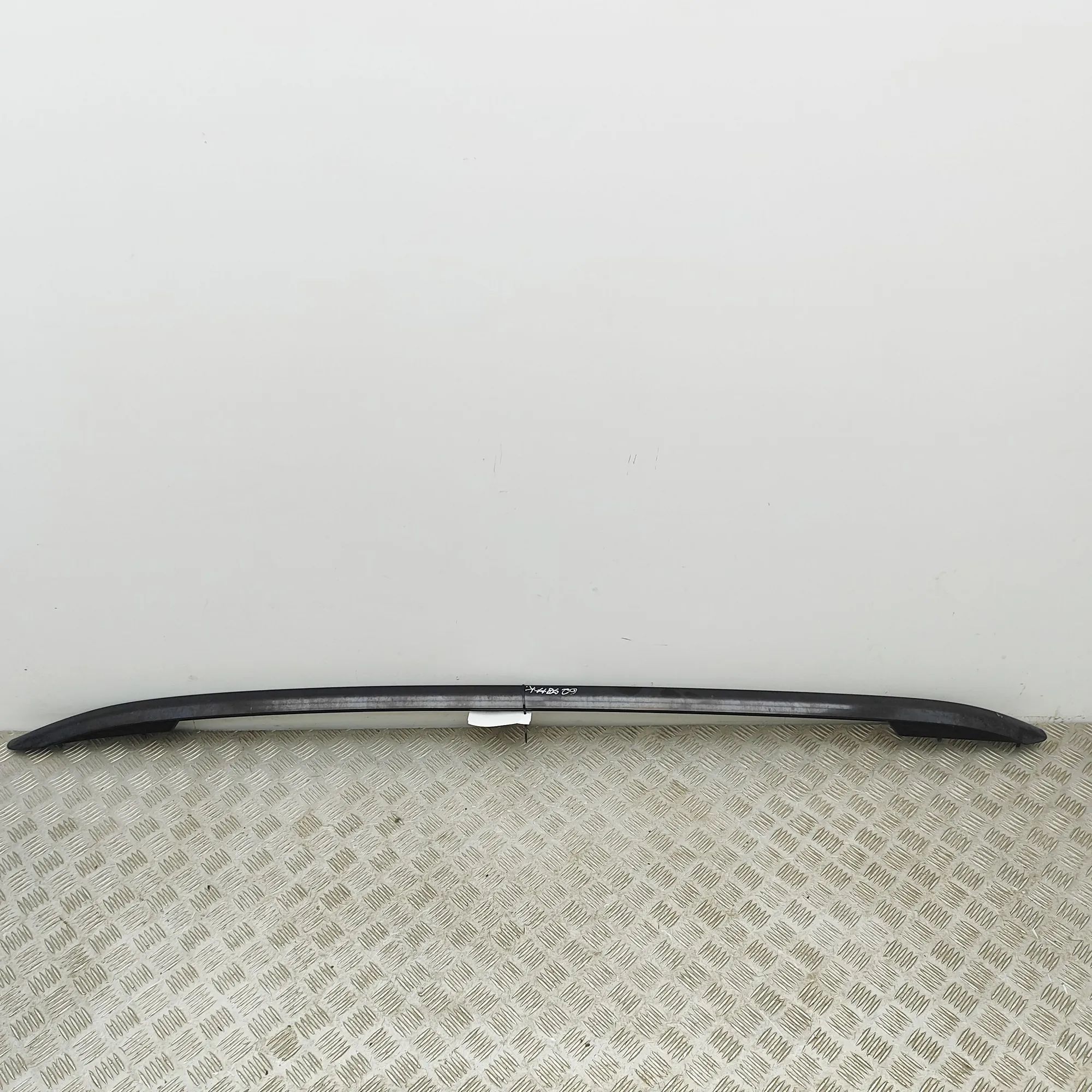 Porsche Cayenne Left Side Roof Rail Left Side Roof Rail — PORSCHE CAYENNE (92A) (20...