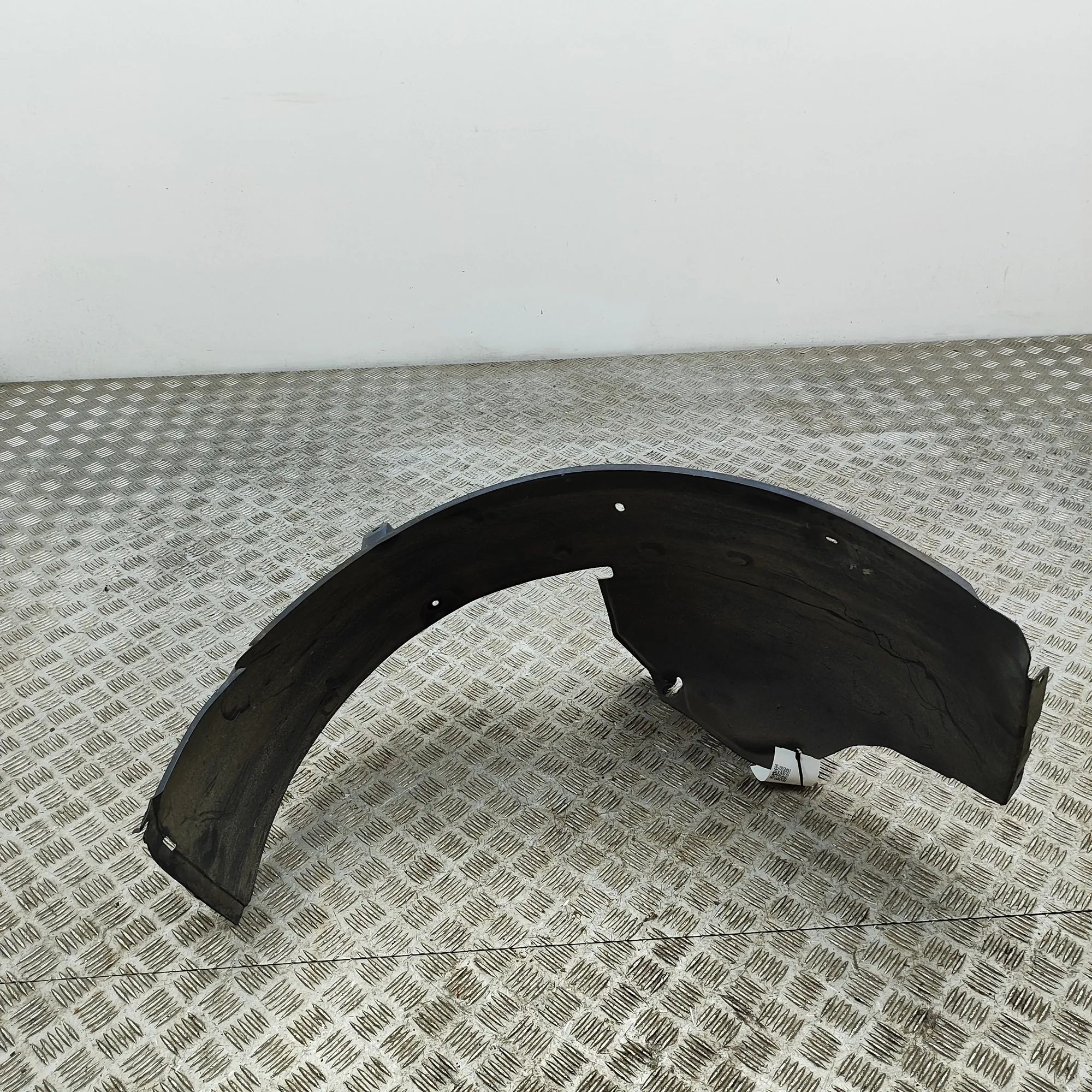 Porsche 911 (992) Rear Right Arch Liner Rear Right Arch Liner — PORSCHE 911 (992) (2019...