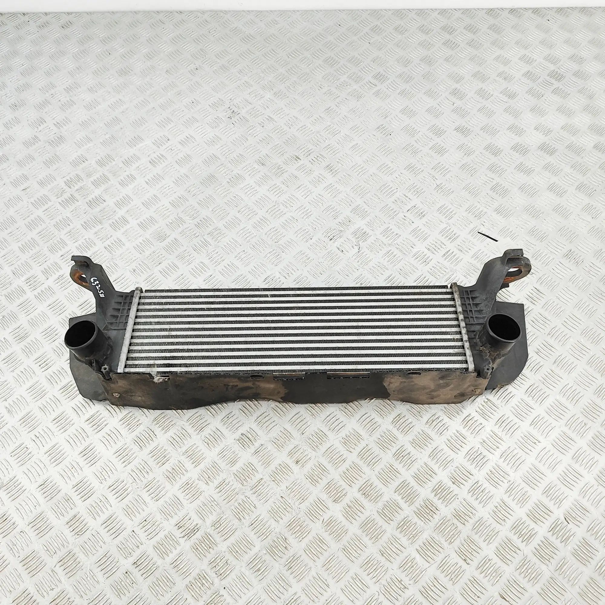 Iveco Daily Intercooler radiator Intercooler radiator — IVECO DAILY (VI Flatbed)...