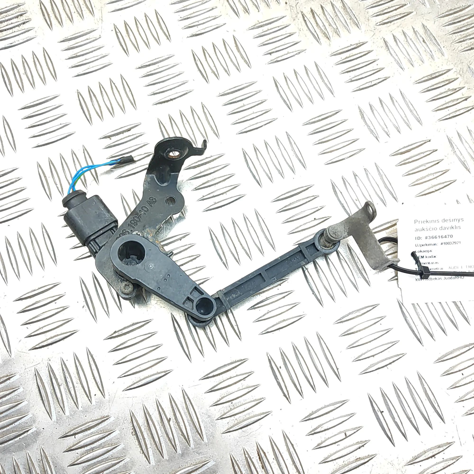Audi e-tron GT (FW) Ride height sensor — front right Ride height sensor — front right — AUDI E-TRON ...