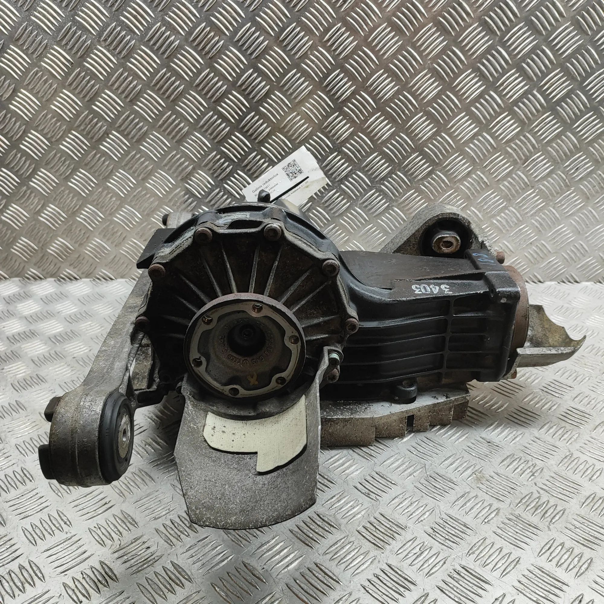 Volkswagen Phaeton задний редуктор Rear differential — VW PHAETON (3D_) (2002-2016...