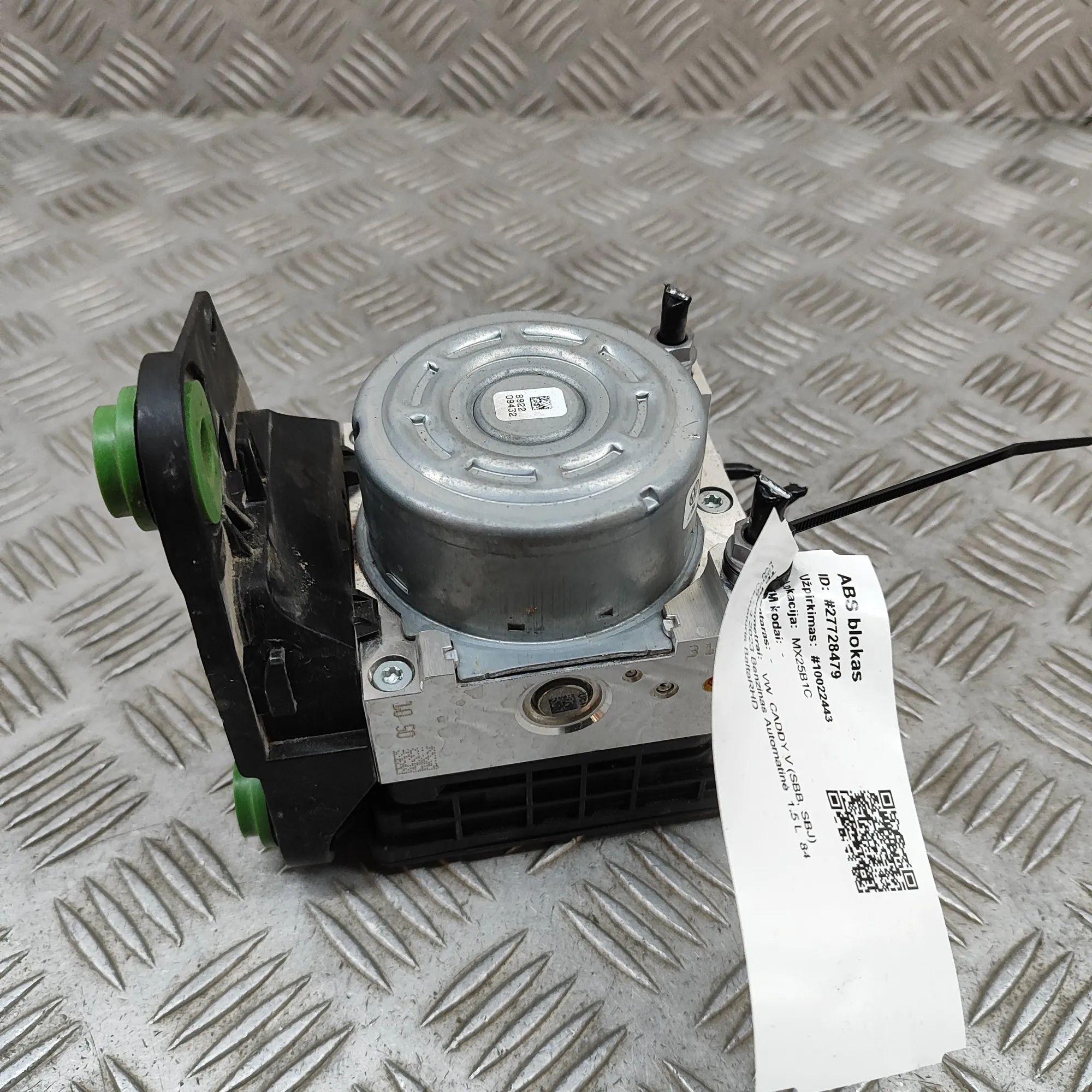 Volkswagen Caddy V ABS hydraulic pump