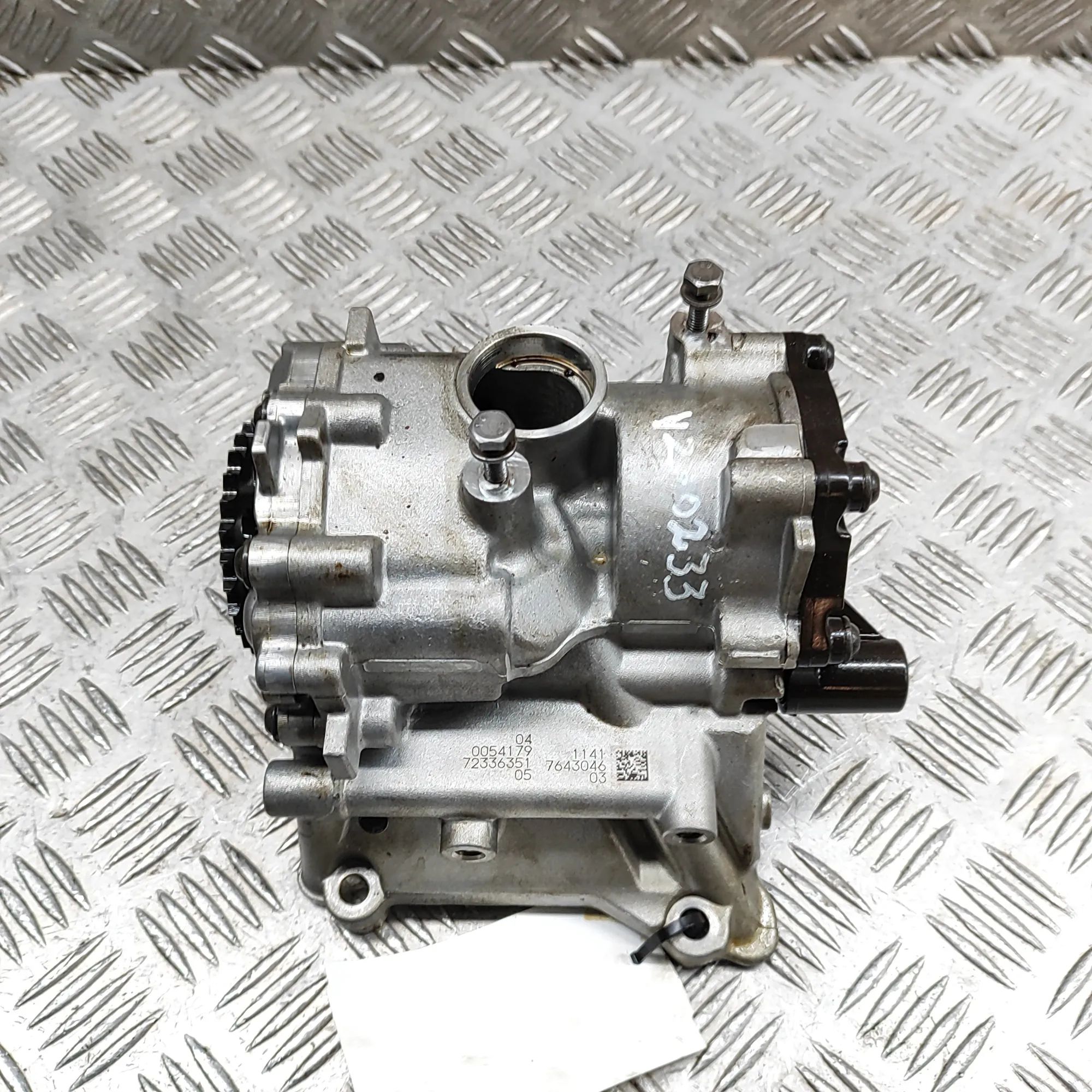 BMW 2 (F22 / F23) Oil Pump Oil pump — BMW 2 SERIES COUPE (F22, F87) (2012-...