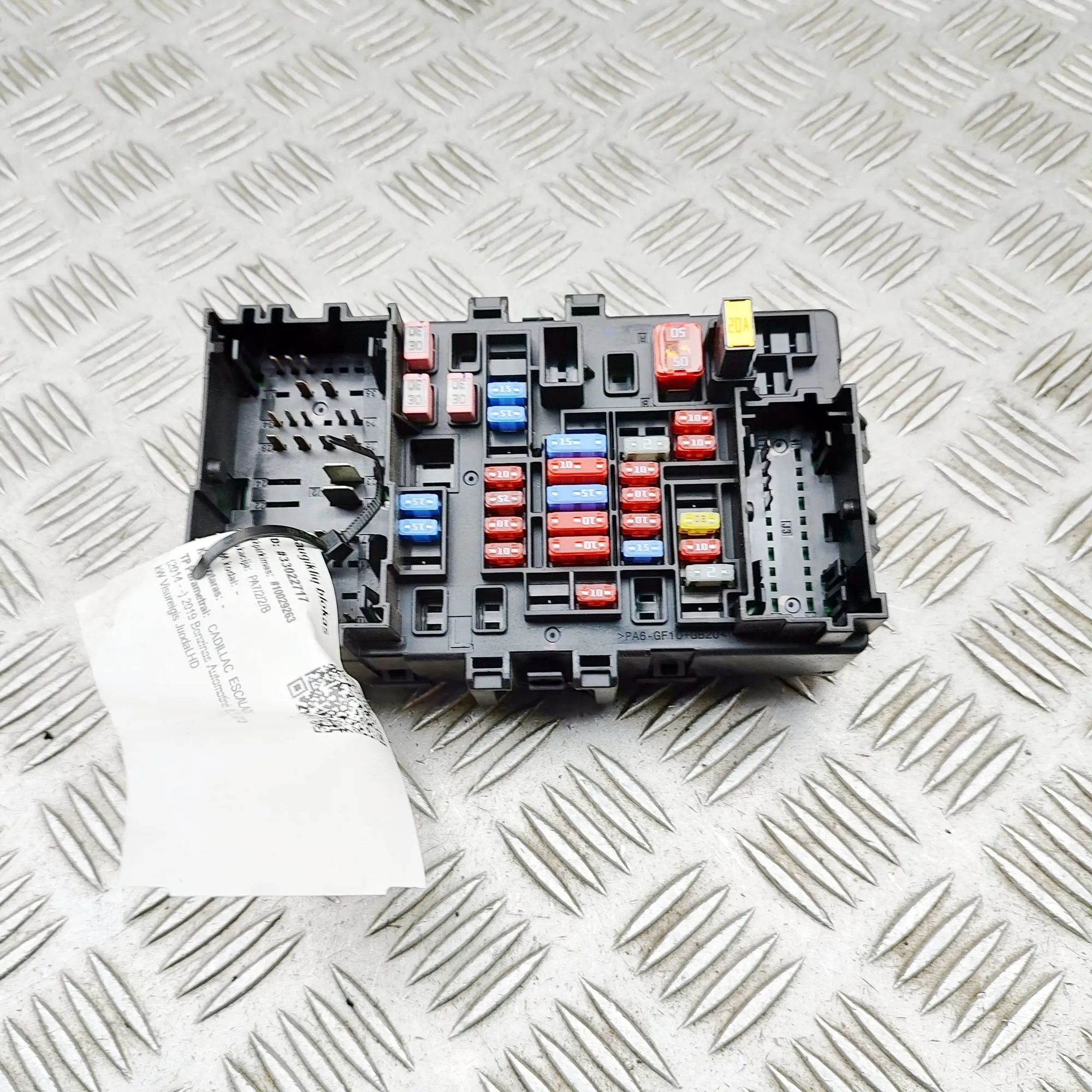 Cadillac Escalade Fuse Box Module Fuse Box Module — CADILLAC ESCALADE (2014-...) ...