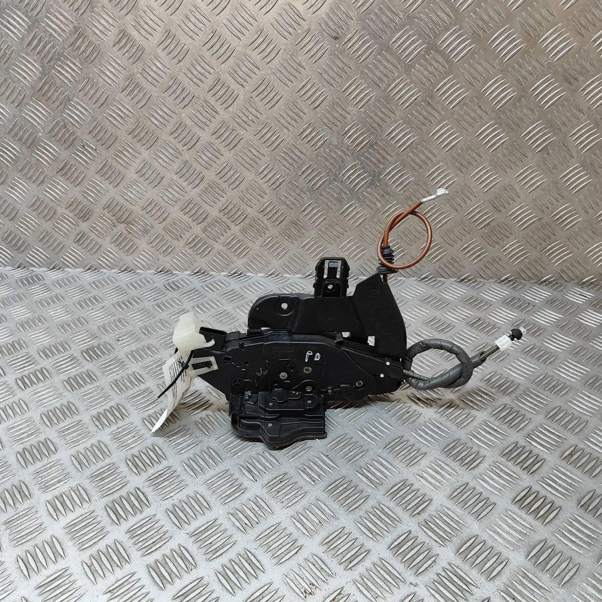 Mercedes-Benz A (W177) Door lock — front right Door lock — front right — MERCEDES BENZ C-CLASS...