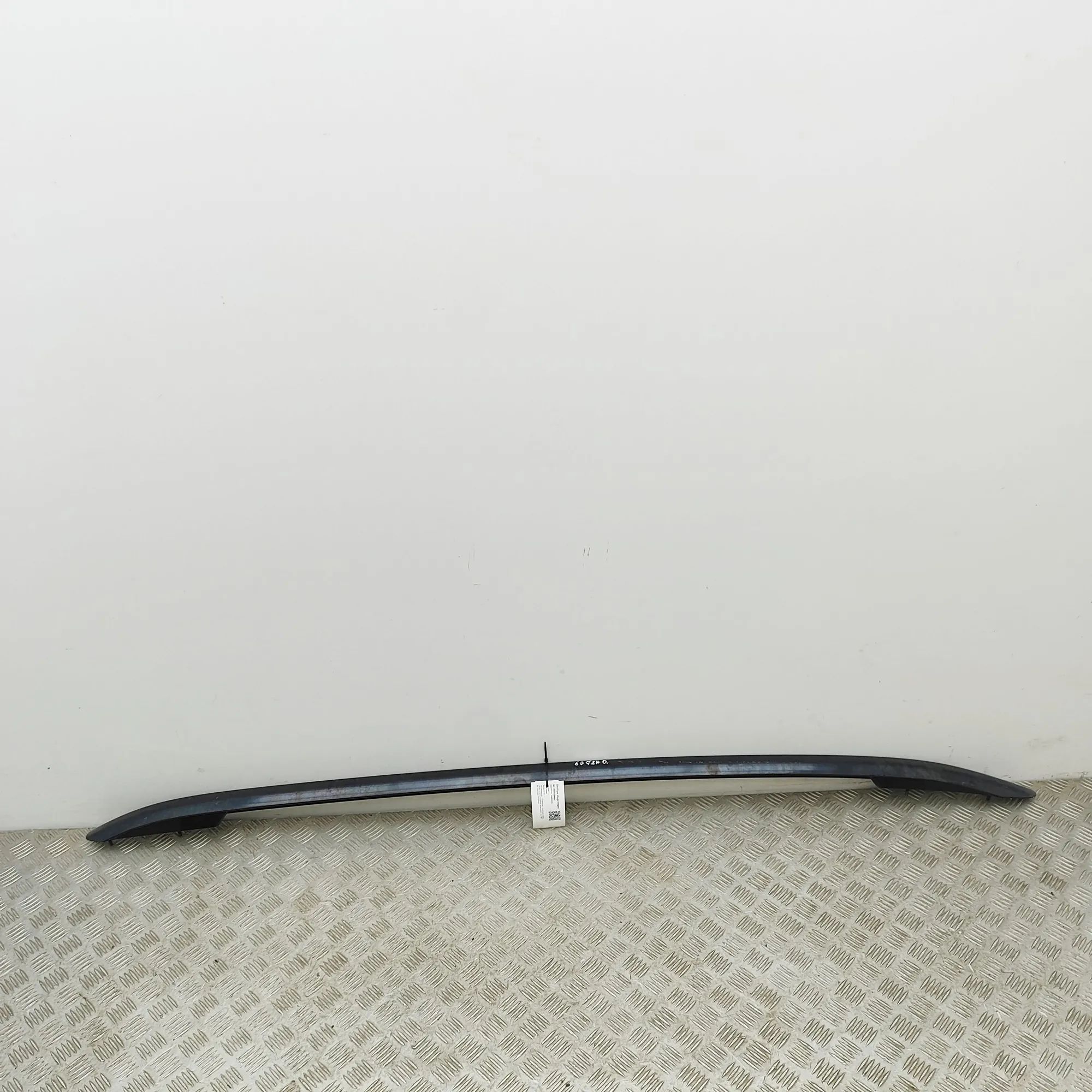 Porsche Cayenne Right Side Roof Rail Right Side Roof Rail — PORSCHE CAYENNE (92A) (2...