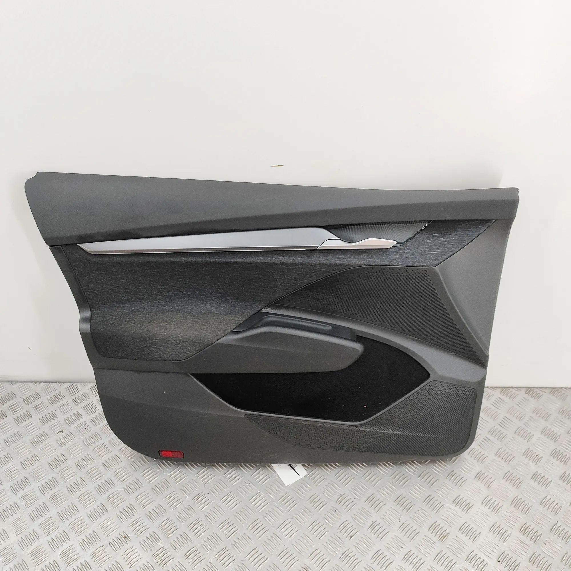 Skoda Elroq  Front Left Door Panel Front Left Door Panel — SKODA ELROQ (2024-...) ...