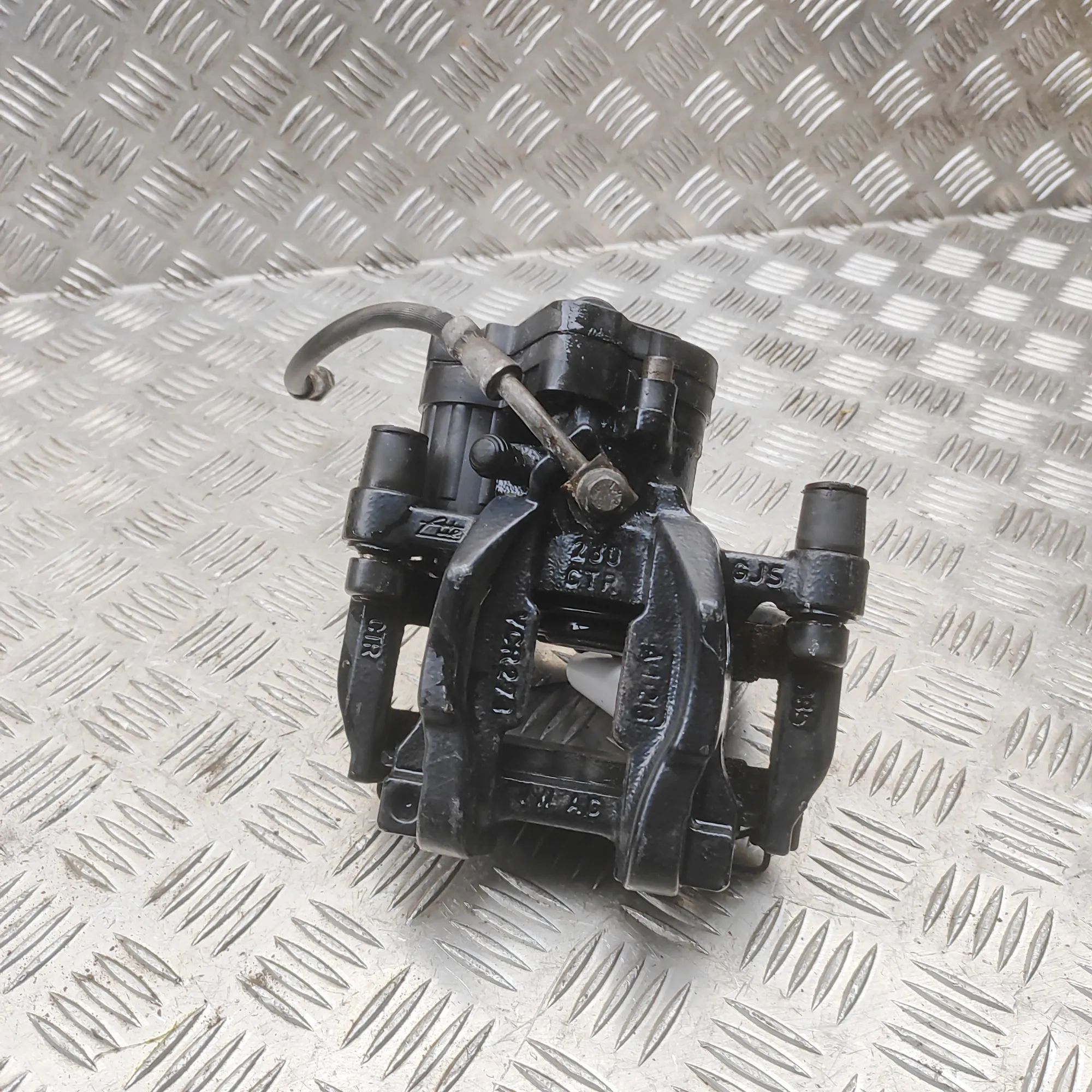 Volkswagen T-Roc Brake caliper — rear right