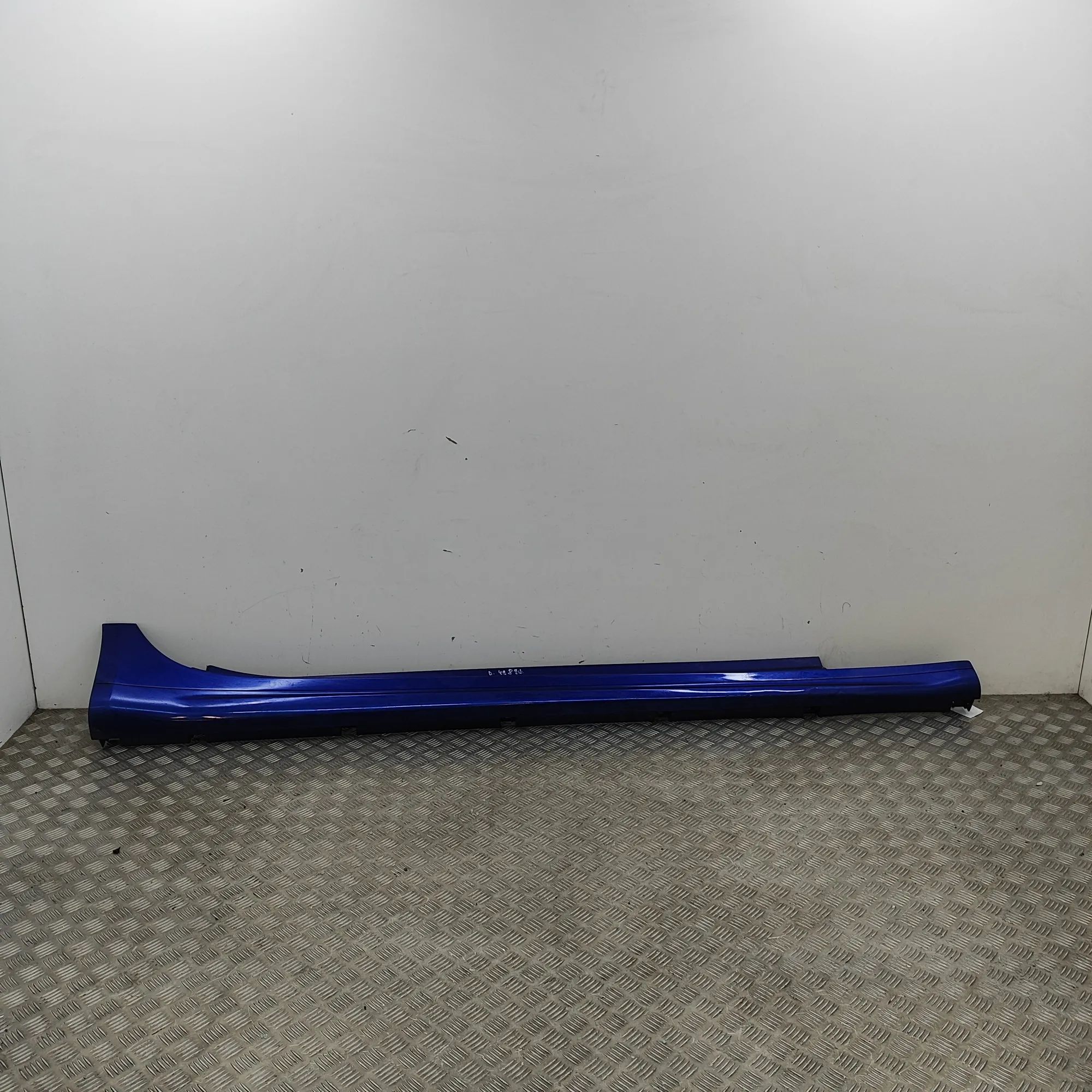 Maserati Ghibli Right Side Plastic Sideskirt Cover