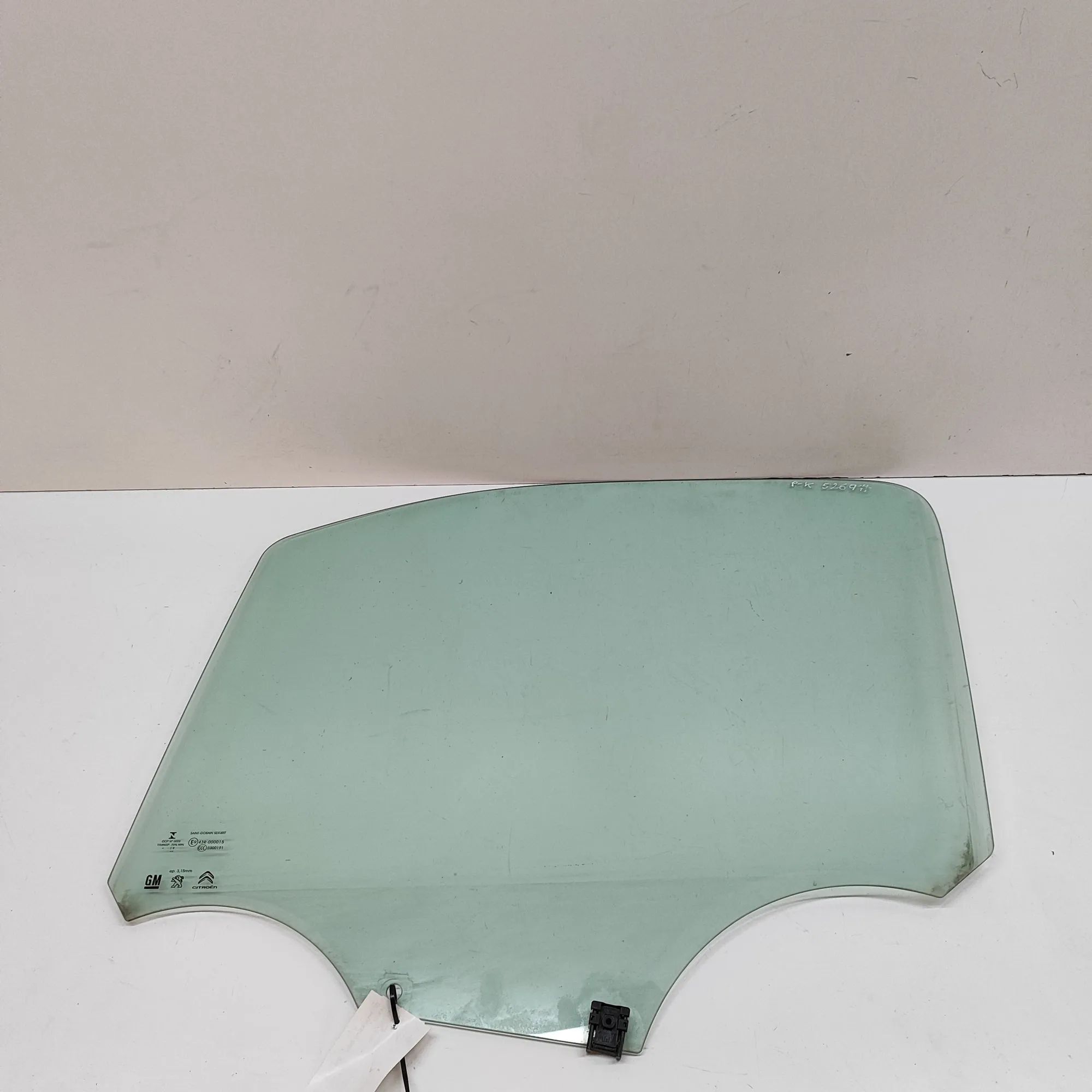 Peugeot Partner / Rifter Front Left Door Window Front Left Door Window — PEUGEOT PARTNER (Van) ...