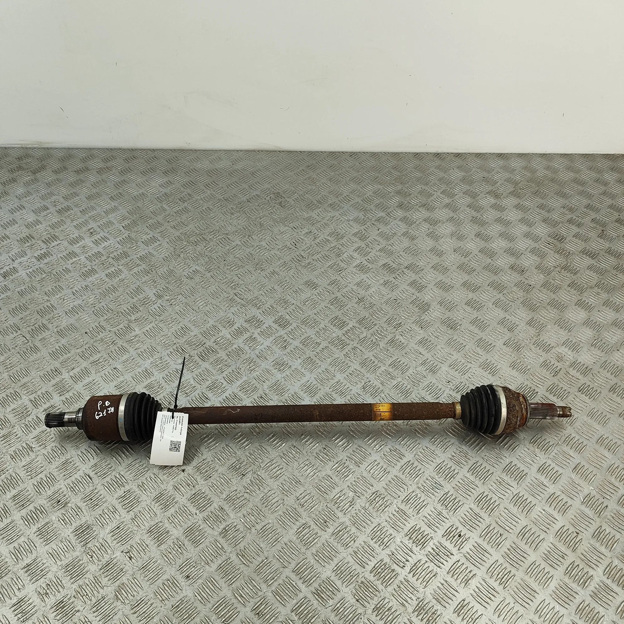 Hyundai Kona Front Right Driveshaft Front Right Driveshaft — HYUNDAI KONA (2017-......