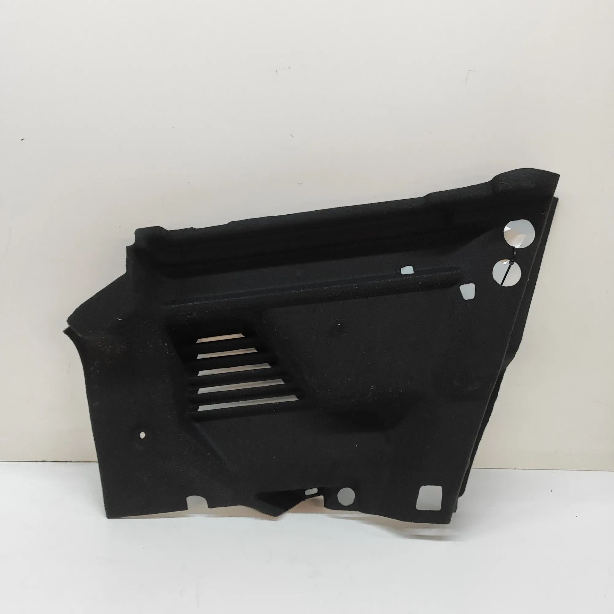 Jeep Avenger Right Side Trunk Trim Right Side Trunk Trim — JEEP AVENGER (J2) (2022...