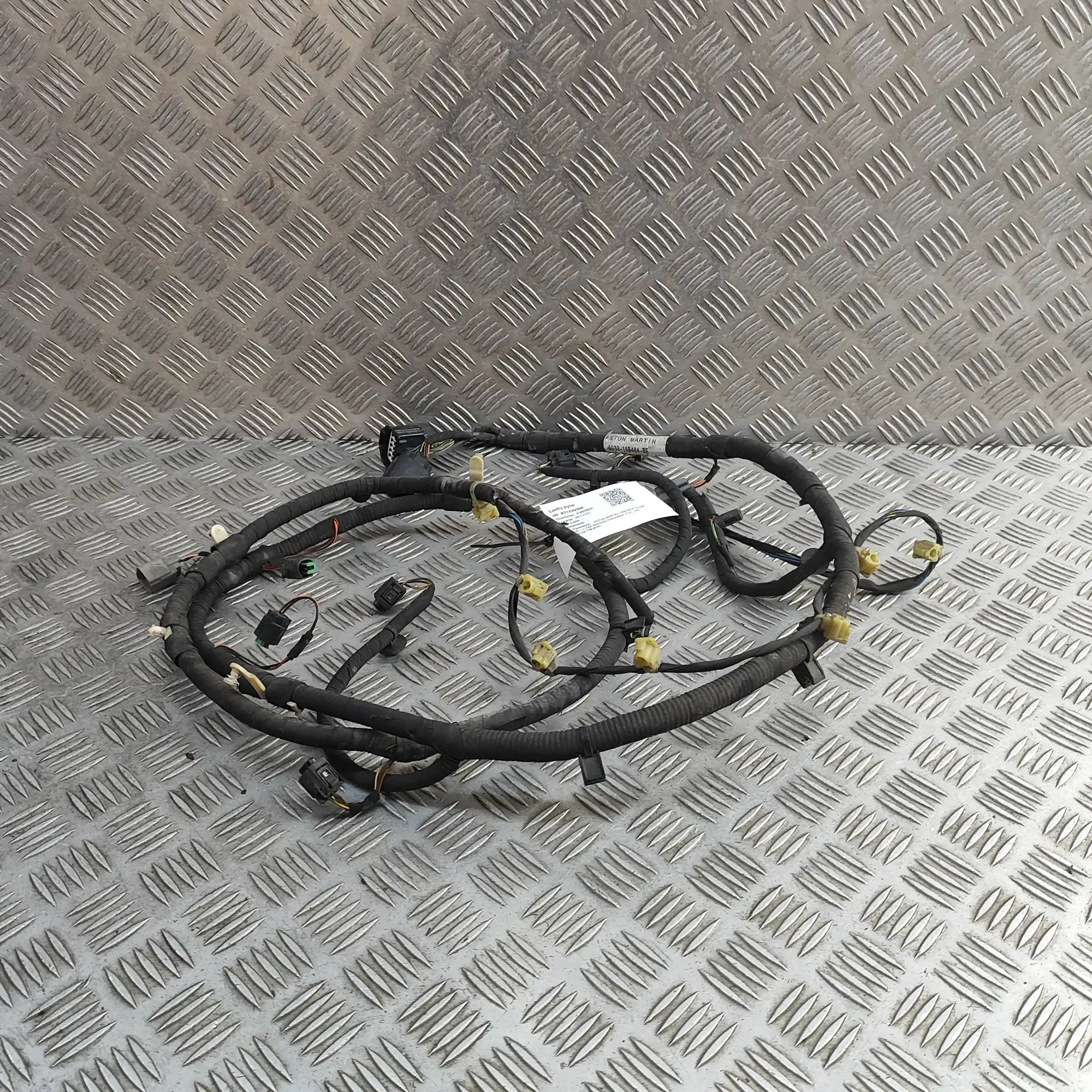 Rear Parking Sensor Wiring Loom Brand/Model: ASTON MARTIN VANTAGE
Year: 2006
En...