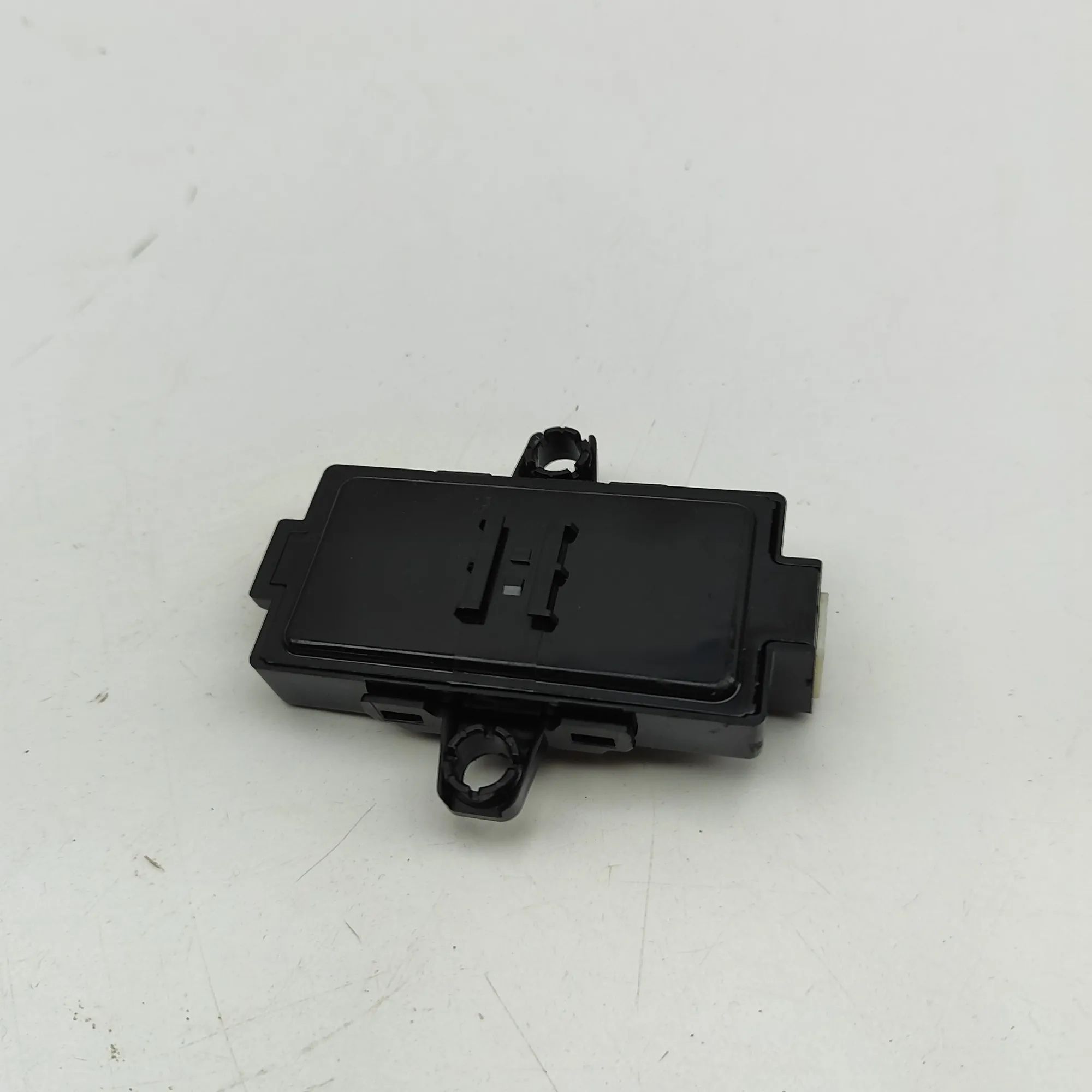 Kia EV6 Headlight control unit
