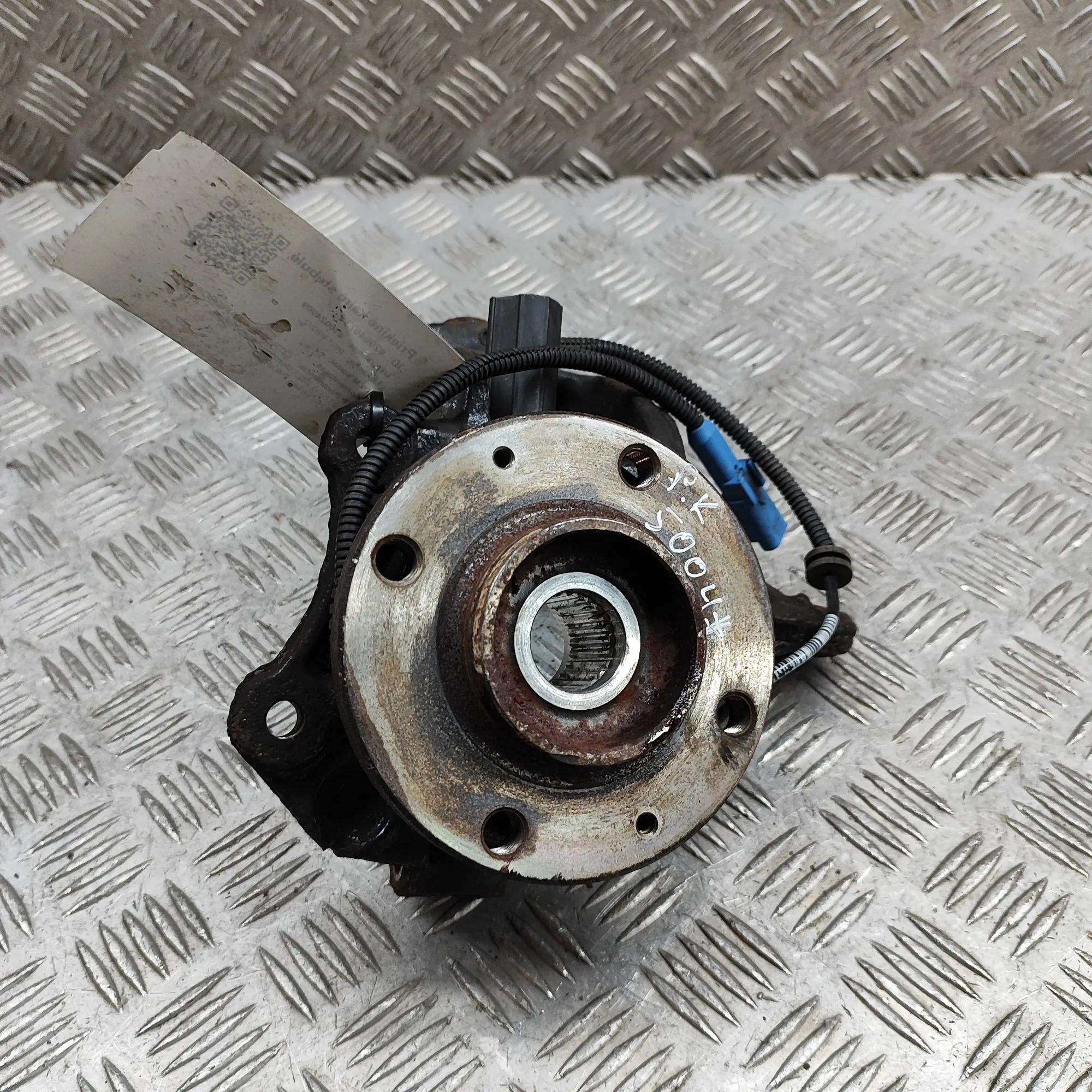 Citroen C3 Front Left Wheel Hub Front Left Wheel Hub — CITROEN C3 (AIRCROSS II)...