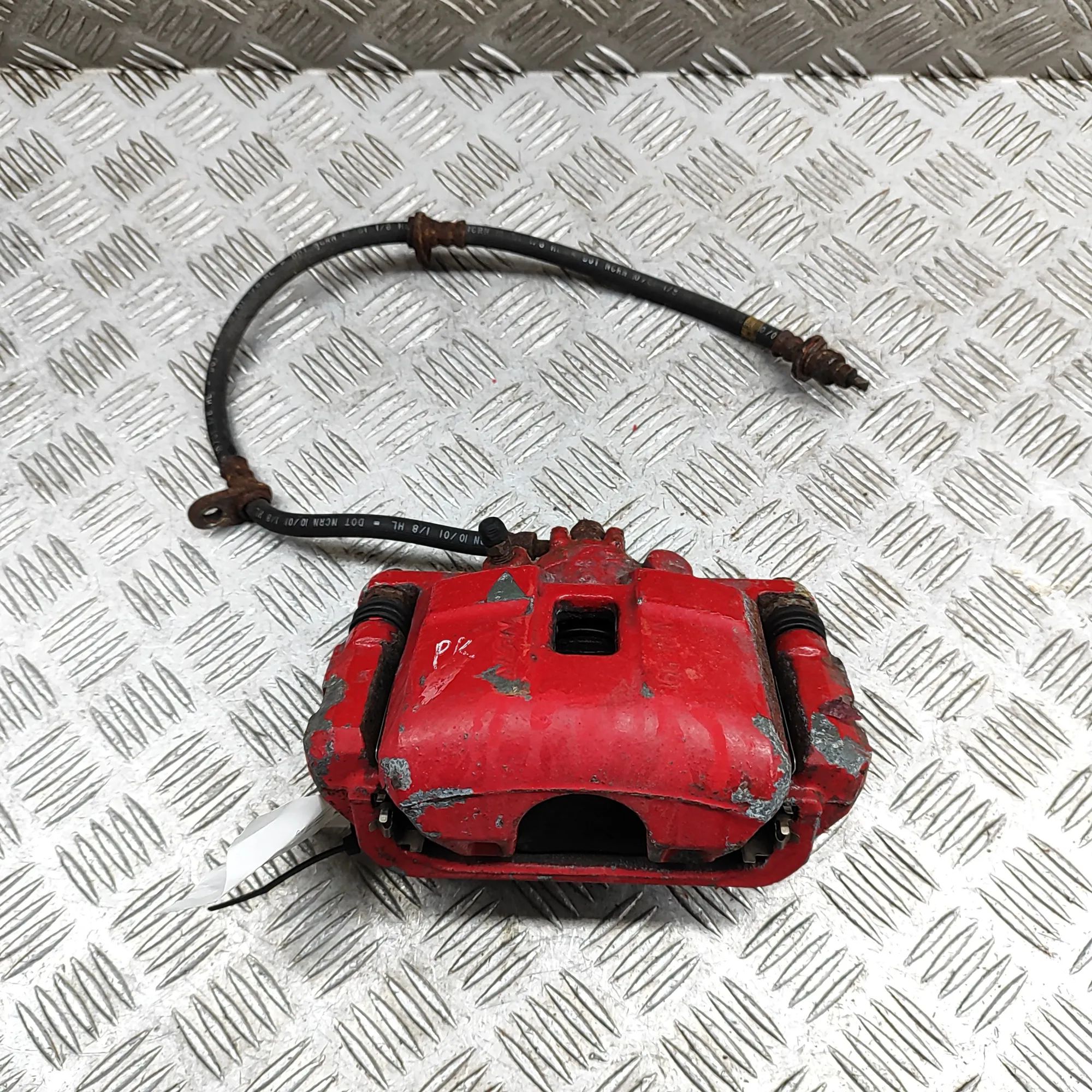 Honda S2000 Brake caliper — front left Brake caliper — front left — HONDA S2000 (AP) (...