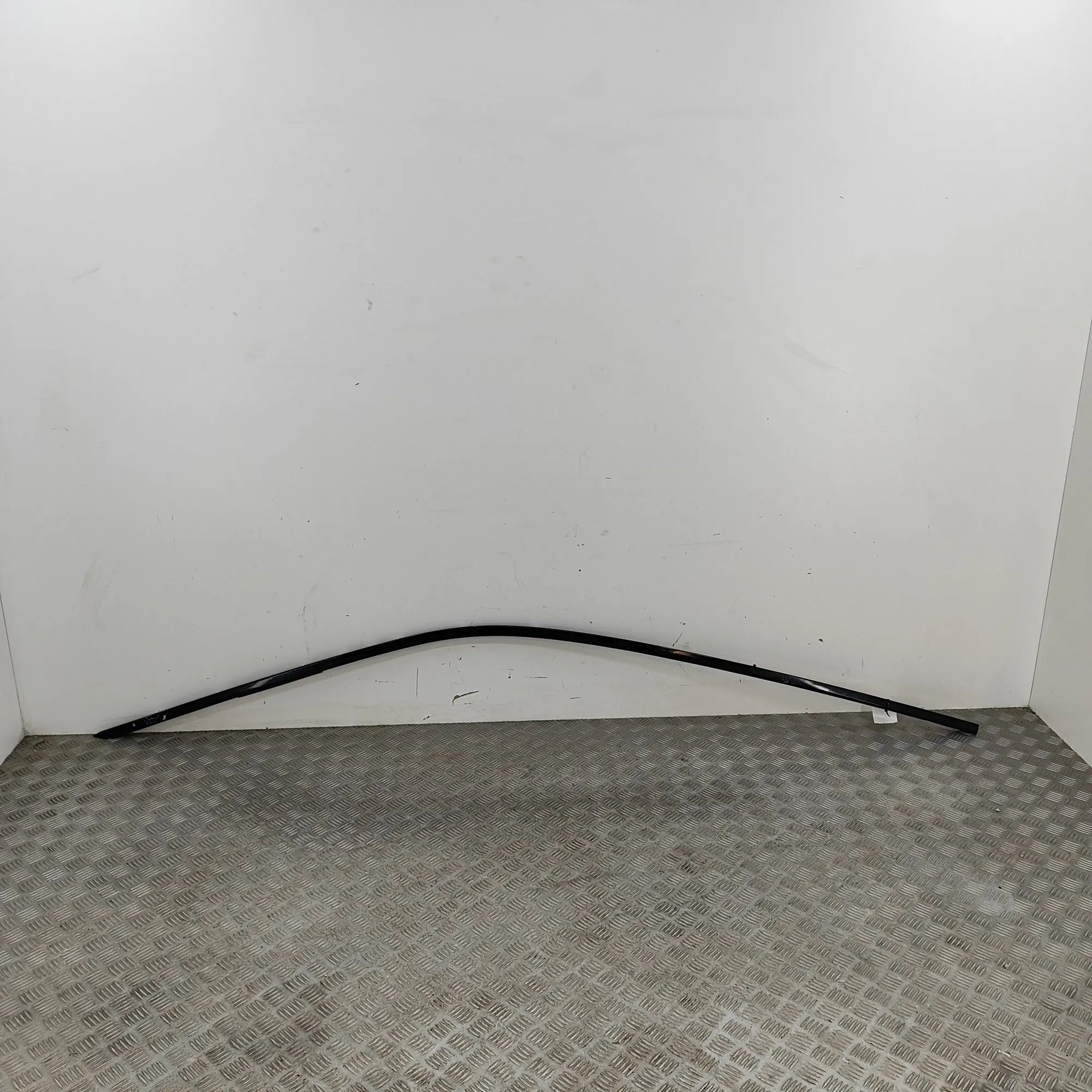 BMW iX (I20) Left Side Roof Strip Trim Left Side Roof Strip Trim — BMW IX (I20) (2021-...