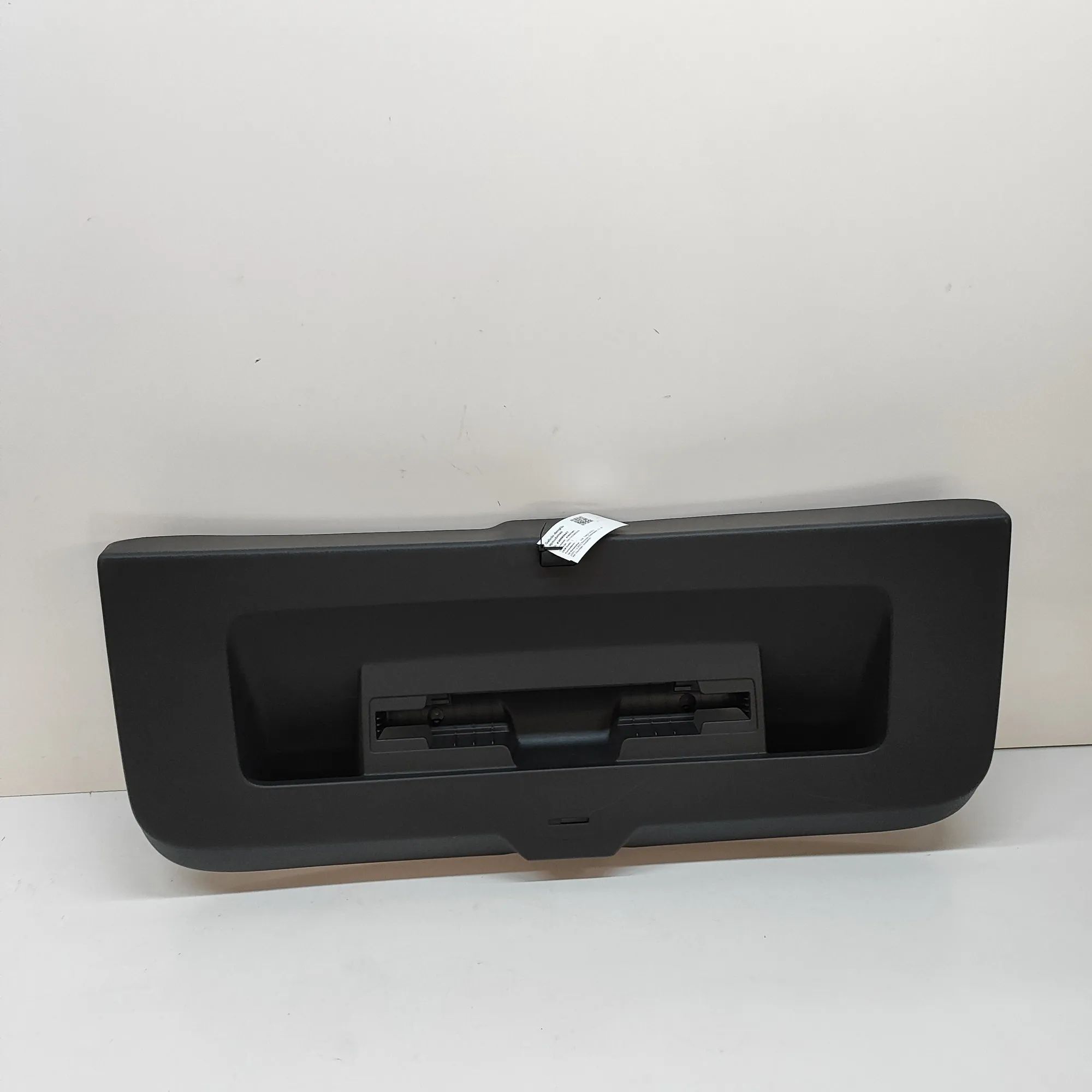 Volkswagen Taigo Tailgate Bootlid Cover Trim Tailgate Bootlid Cover Trim — VW TAIGO (CS1) (2...