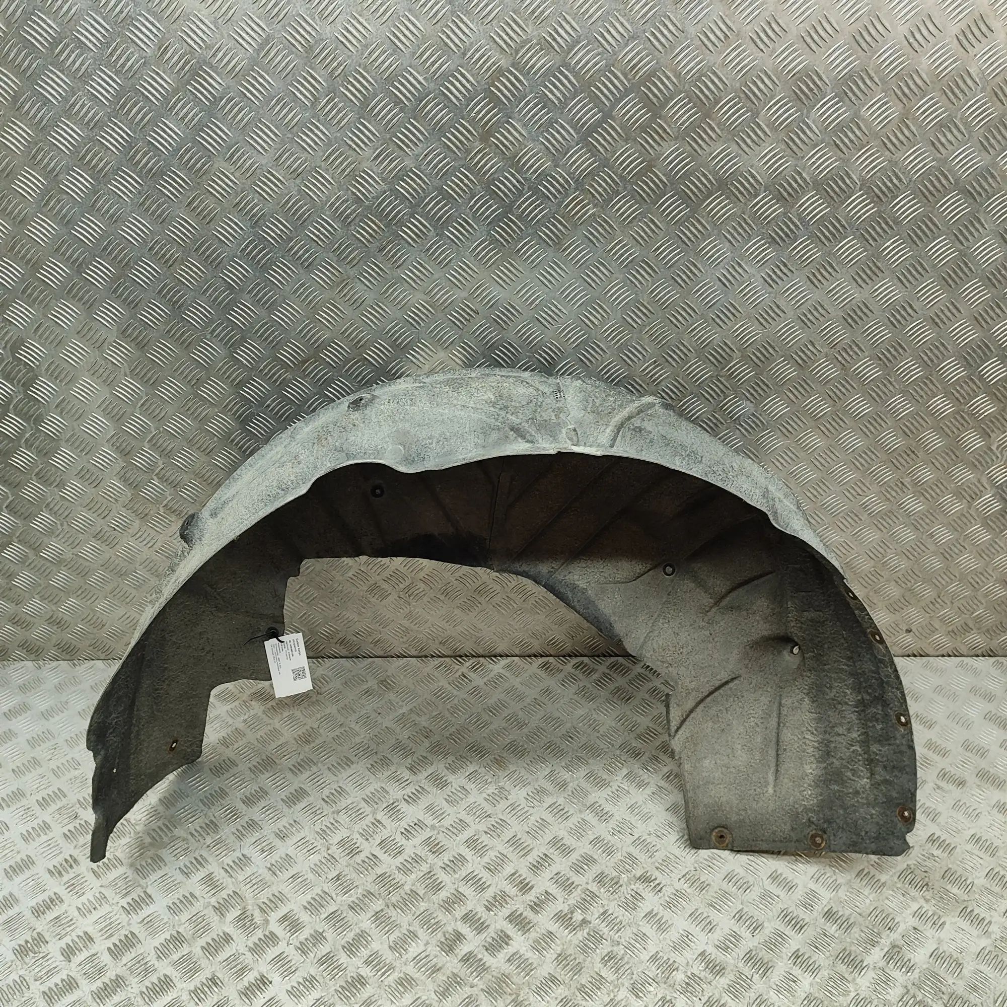 BMW iX (I20) Rear Left Arch Liner Rear Left Arch Liner — BMW IX (I20) (2021-...) ...