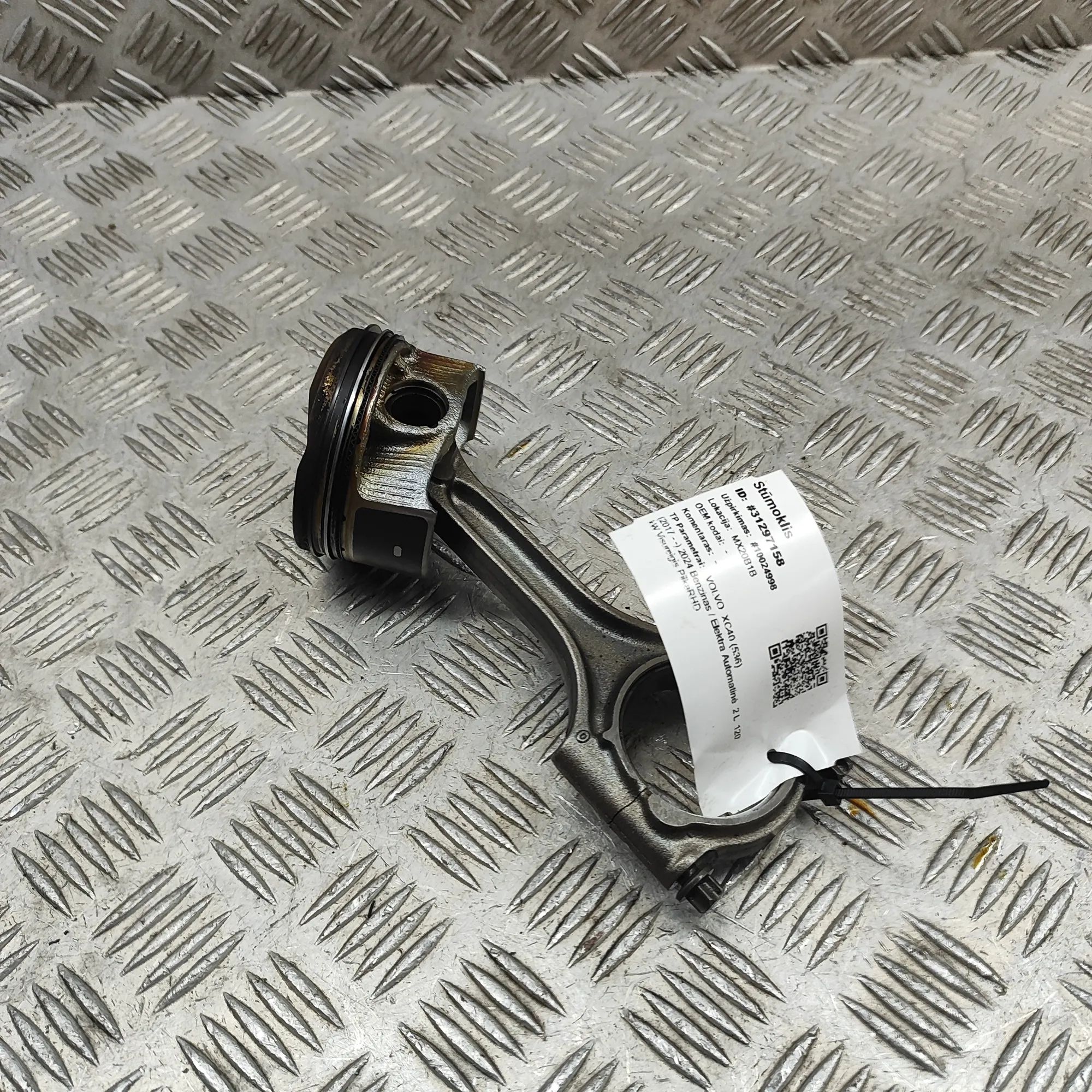 Volvo XC40 / EX40 Piston Piston — VOLVO XC40 (536) (2017-...) — 32298424...