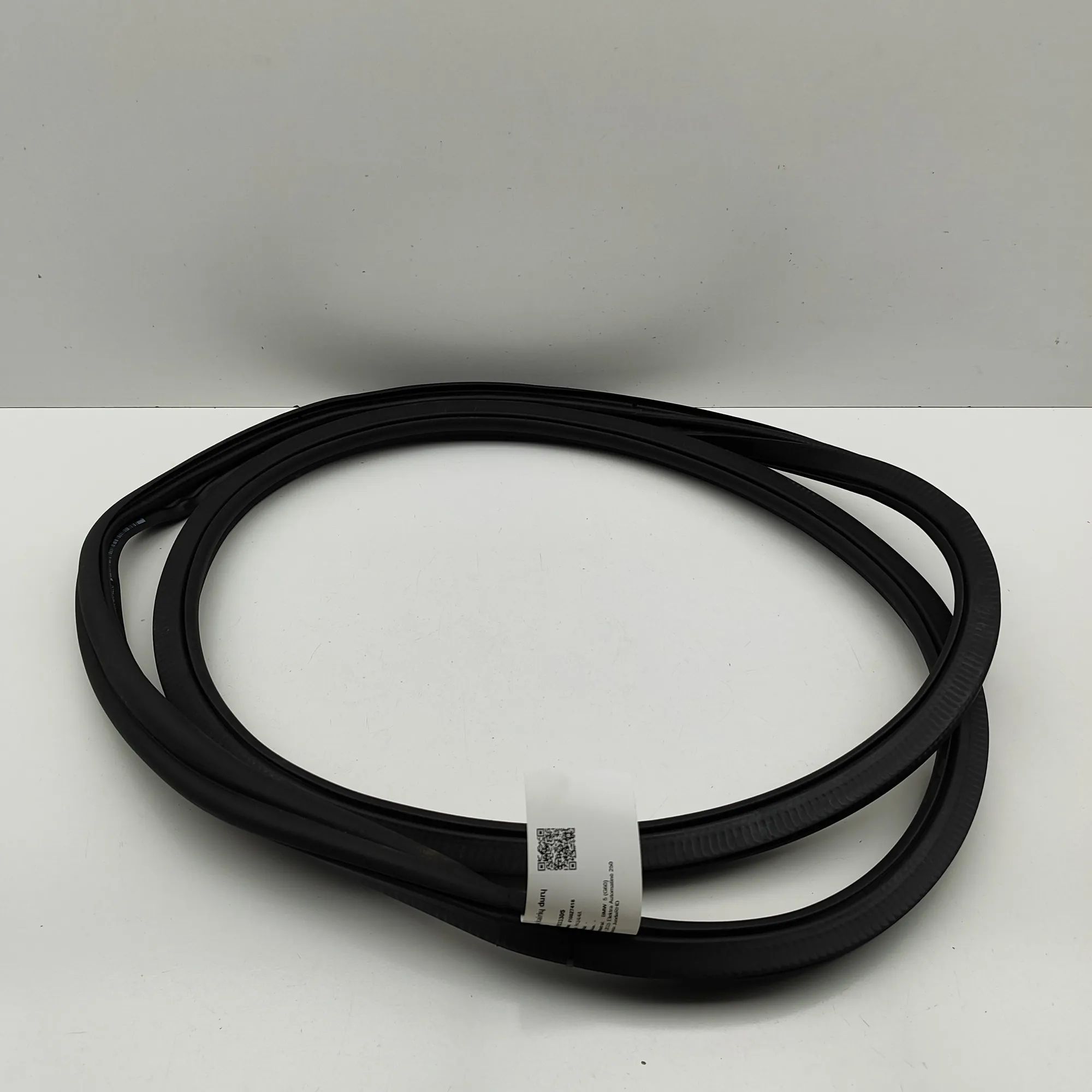 BMW 5 / i5 (G60 / G61) Door rubber seal — rear left Door rubber seal — rear left — BMW 5 SERIES (G6...