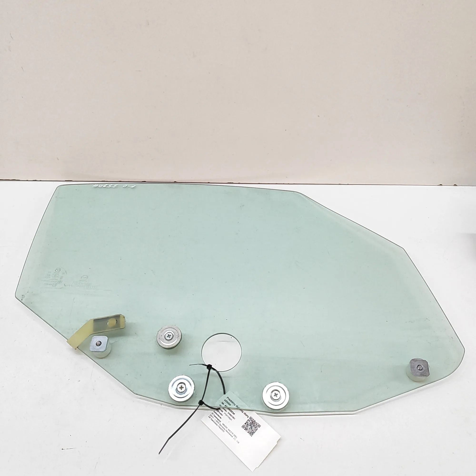 Mazda MX-5 Front Right Door Window Front Right Door Window — MAZDA MX-5 (IV ND) (2...