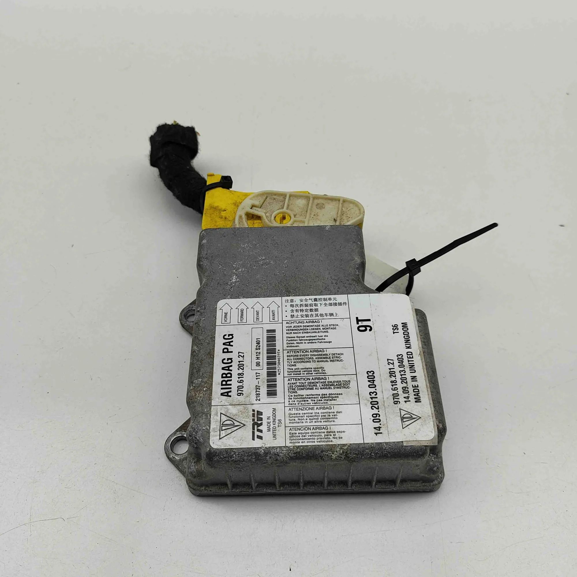 Porsche Panamera SRS Control Unit SRS Control Unit — PORSCHE PANAMERA (970) (2009...